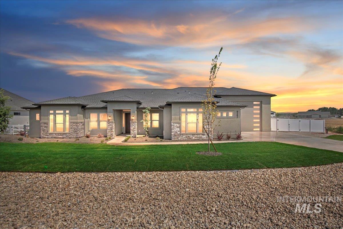 9382 Basin Kid Property Photo 1