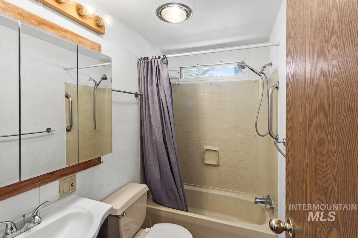 204 N Overlook Avenue Property Photo 17