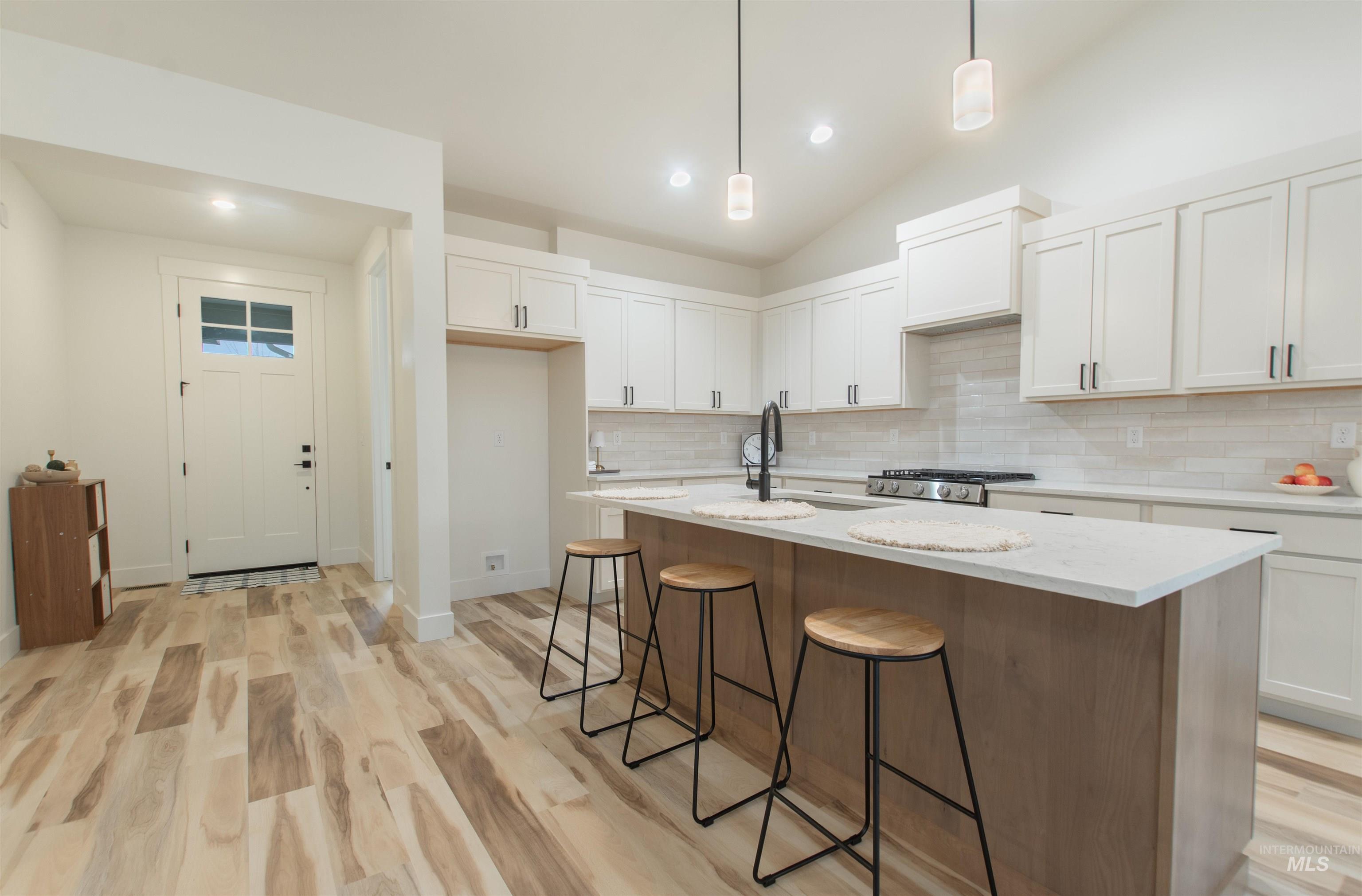 502 Farm Creek Avenue Property Photo 4