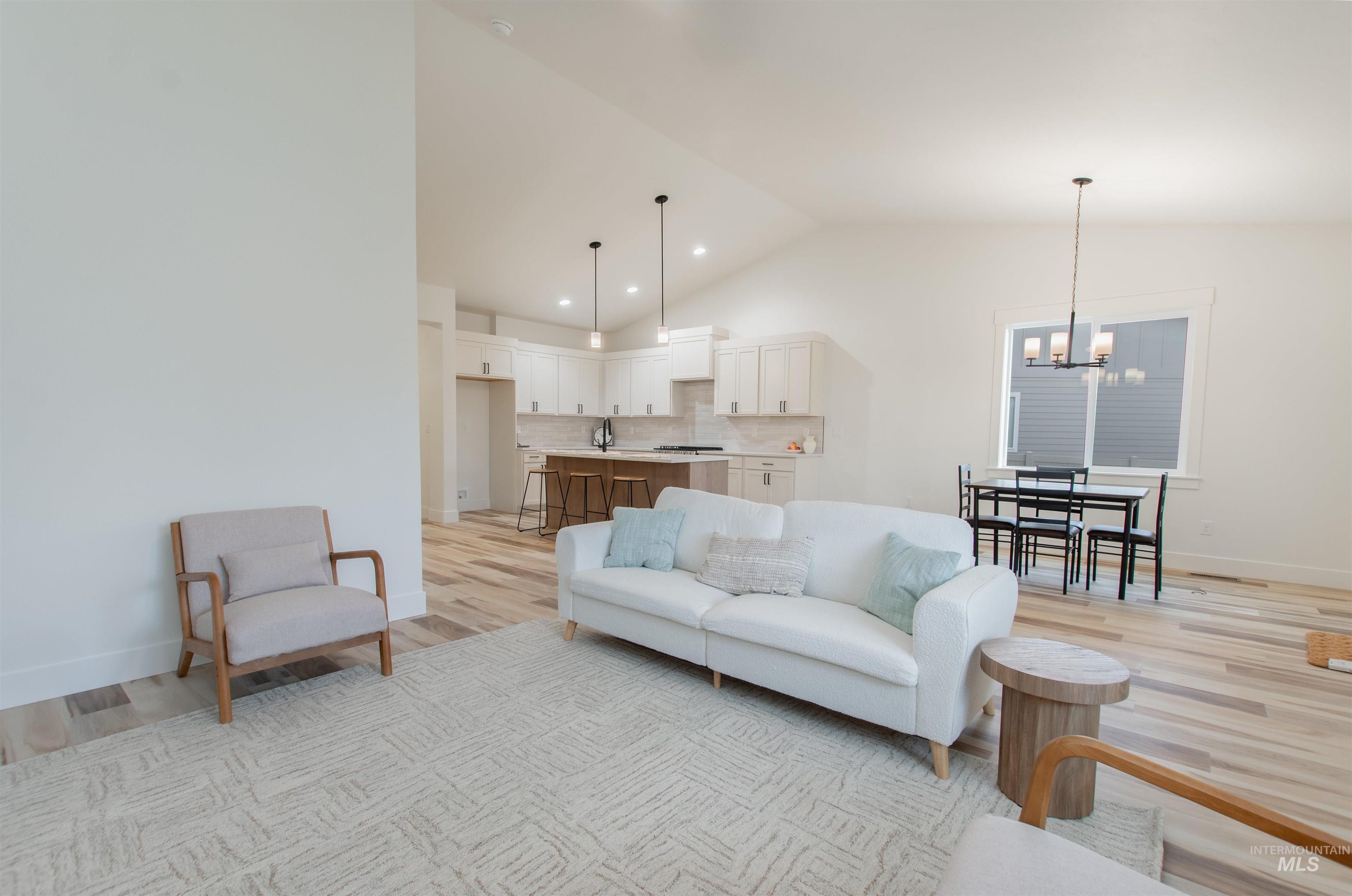 502 Farm Creek Avenue Property Photo 13