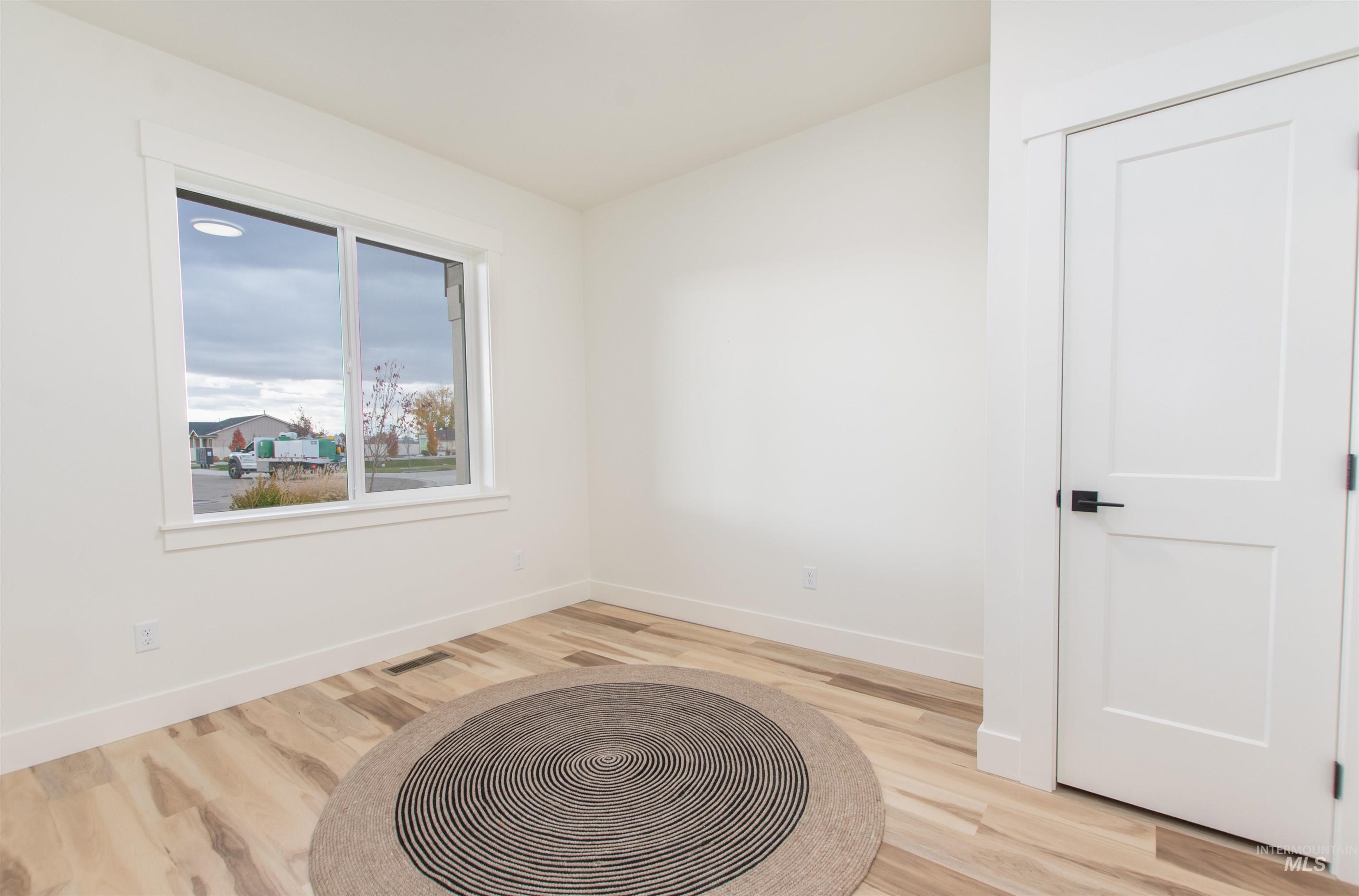 502 Farm Creek Avenue Property Photo 15