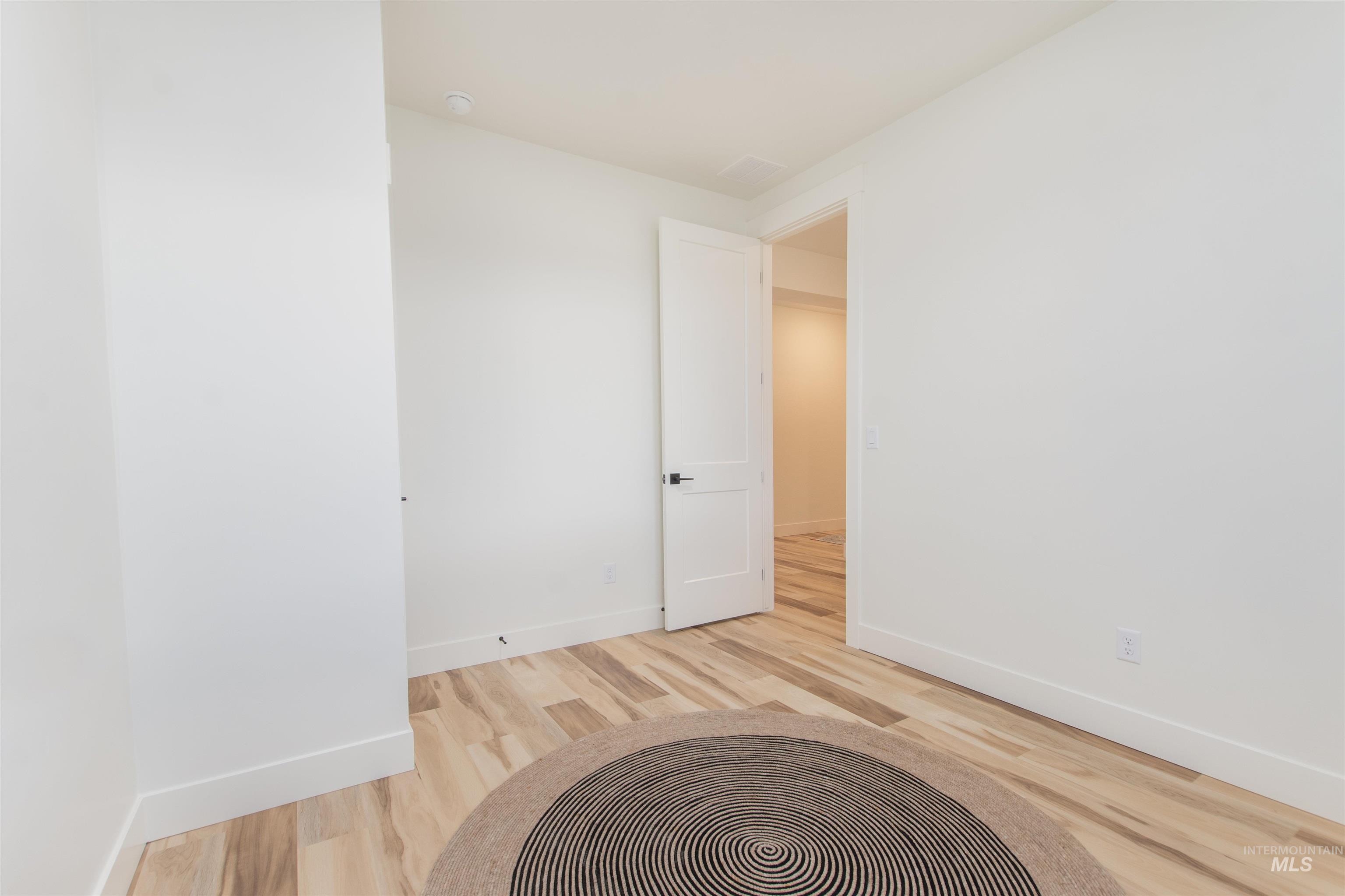 502 Farm Creek Avenue Property Photo 16