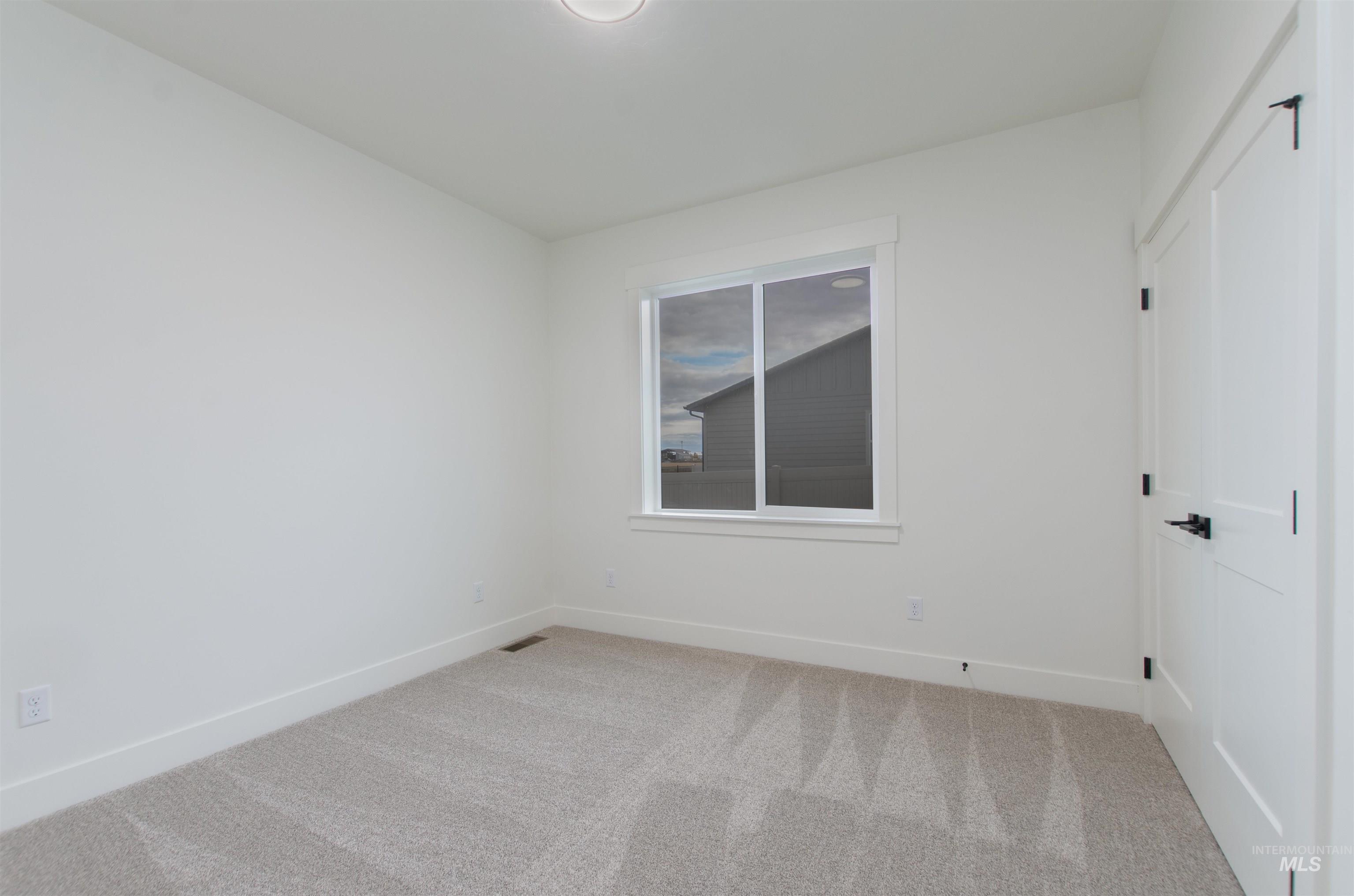 502 Farm Creek Avenue Property Photo 22