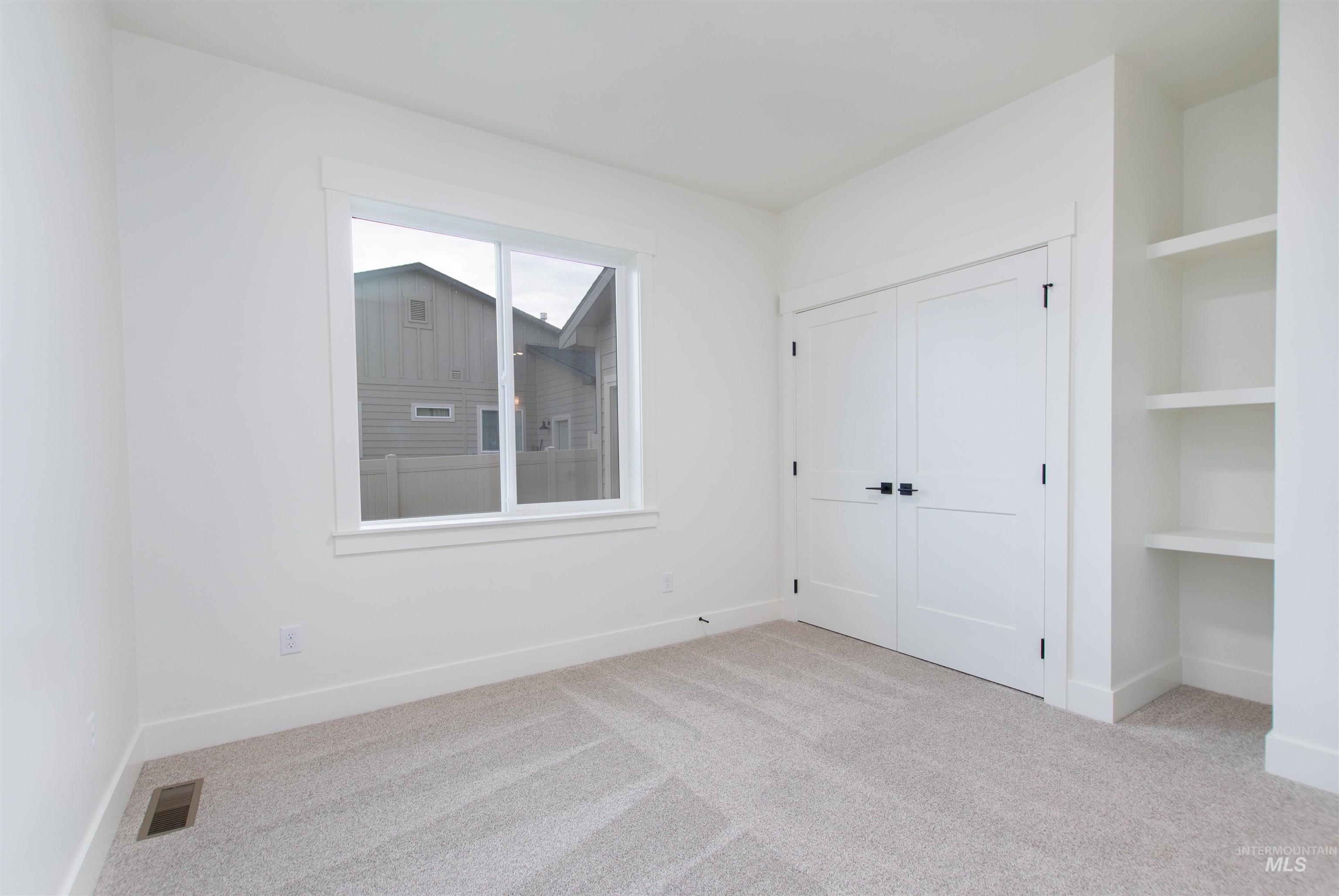 502 Farm Creek Avenue Property Photo 23