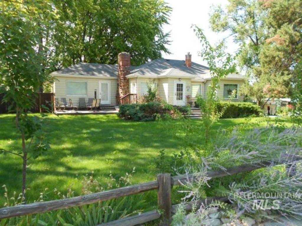 1119 N Eagle Rd Property Photo