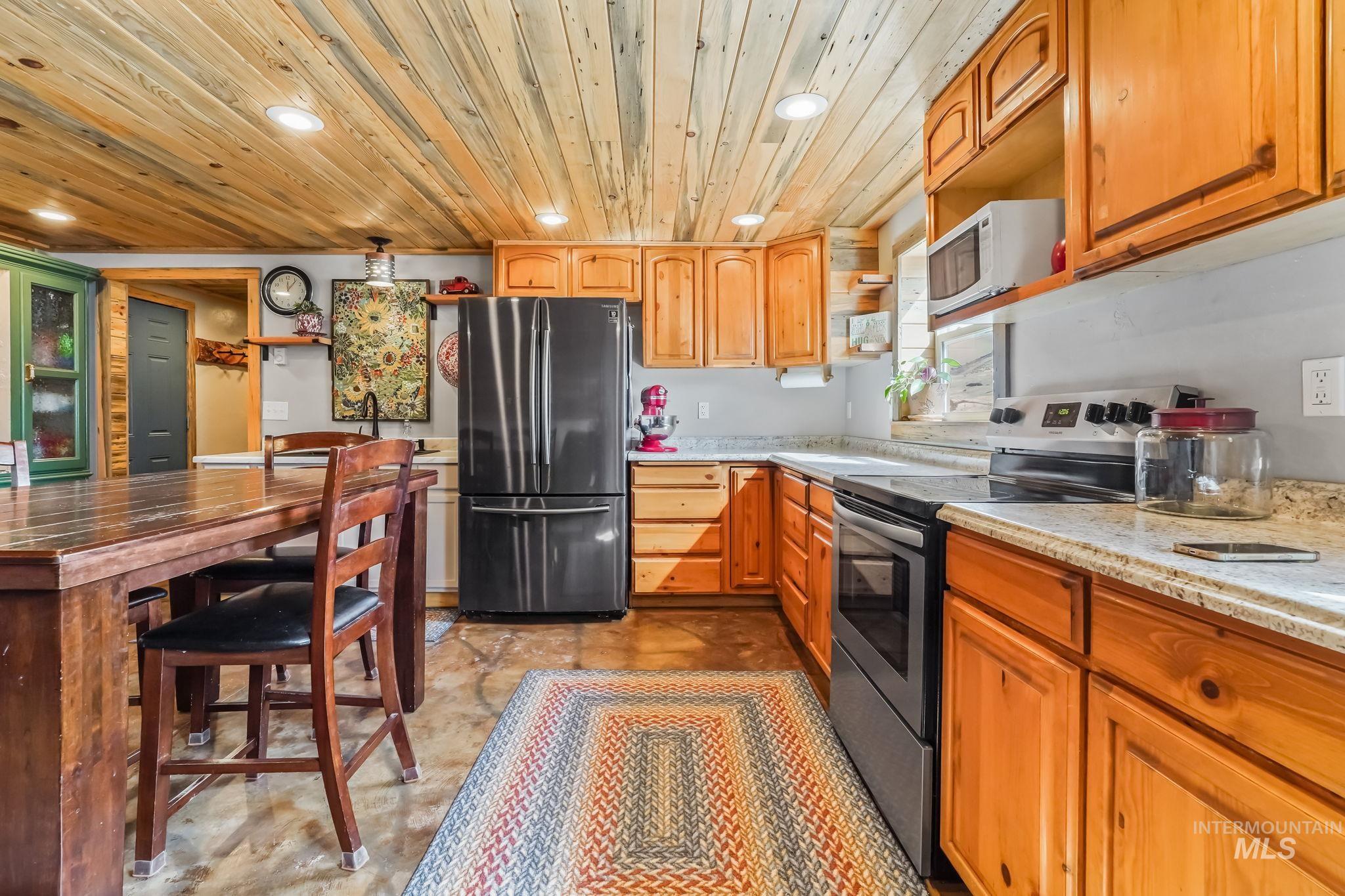 29 Family Pl Property Photo 17