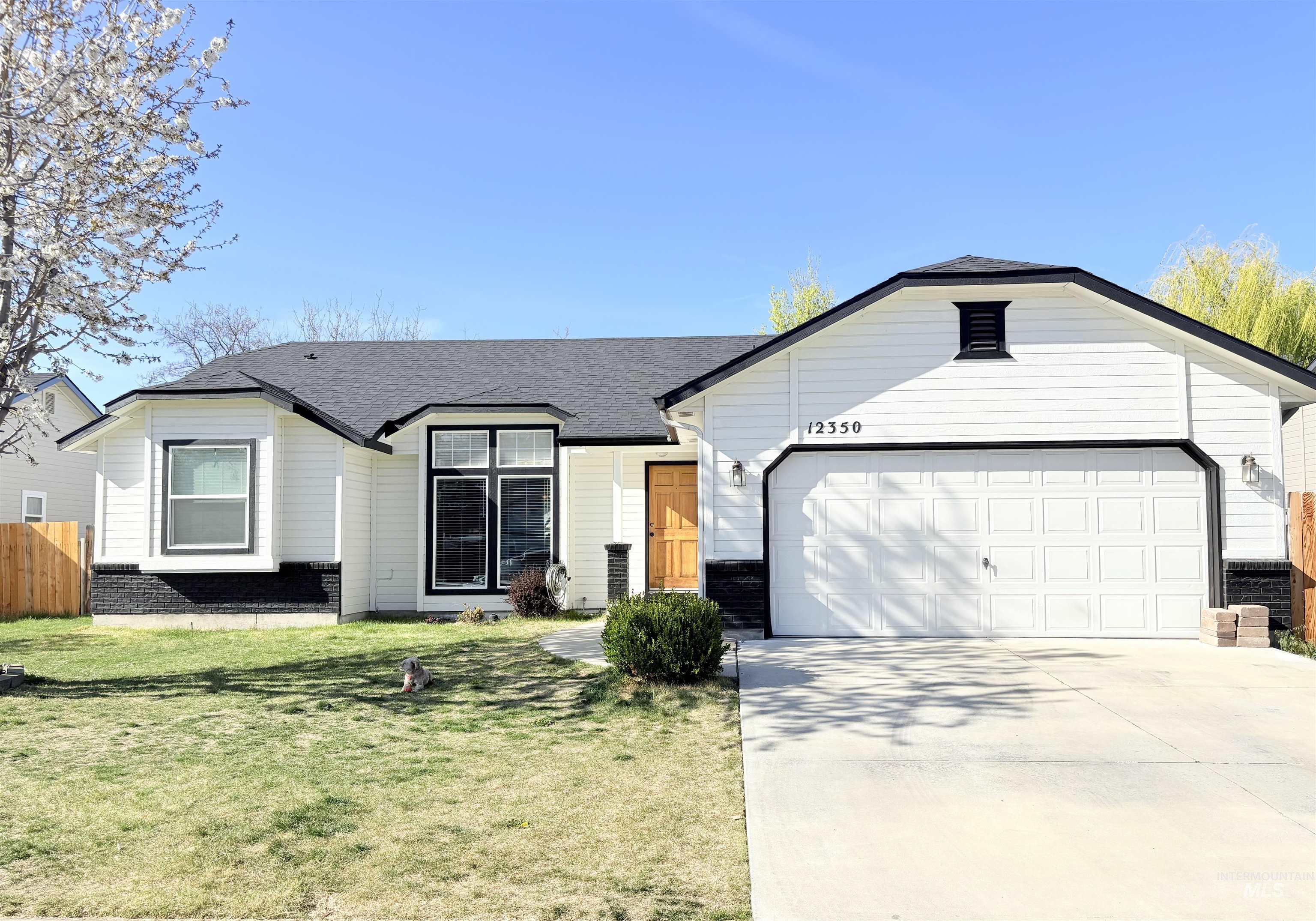 12350 W Lewisburg Property Photo