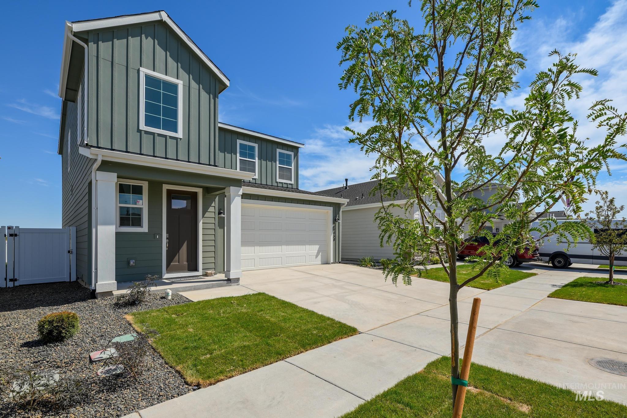 14658 Wing Spread Dr Property Photo 3