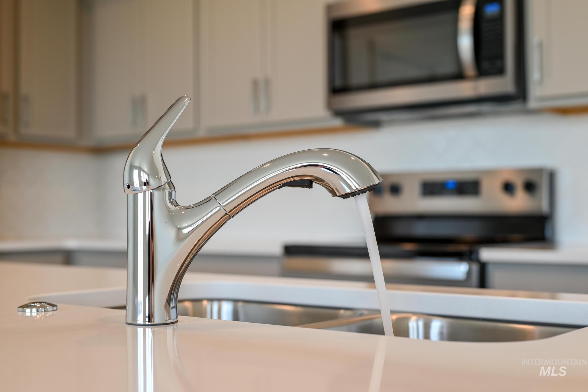 14658 Wing Spread Dr Property Photo 15