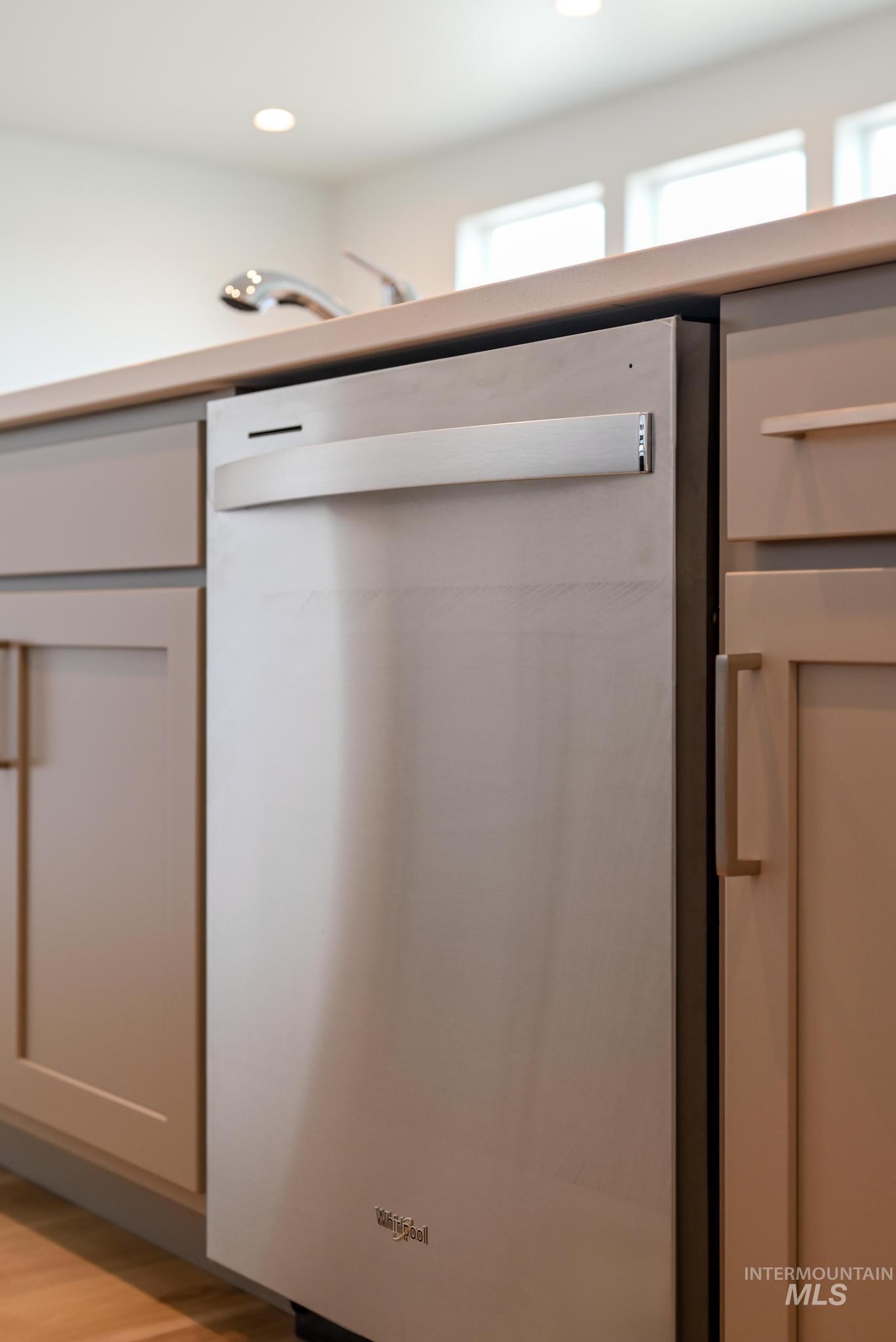 14658 Wing Spread Dr Property Photo 16