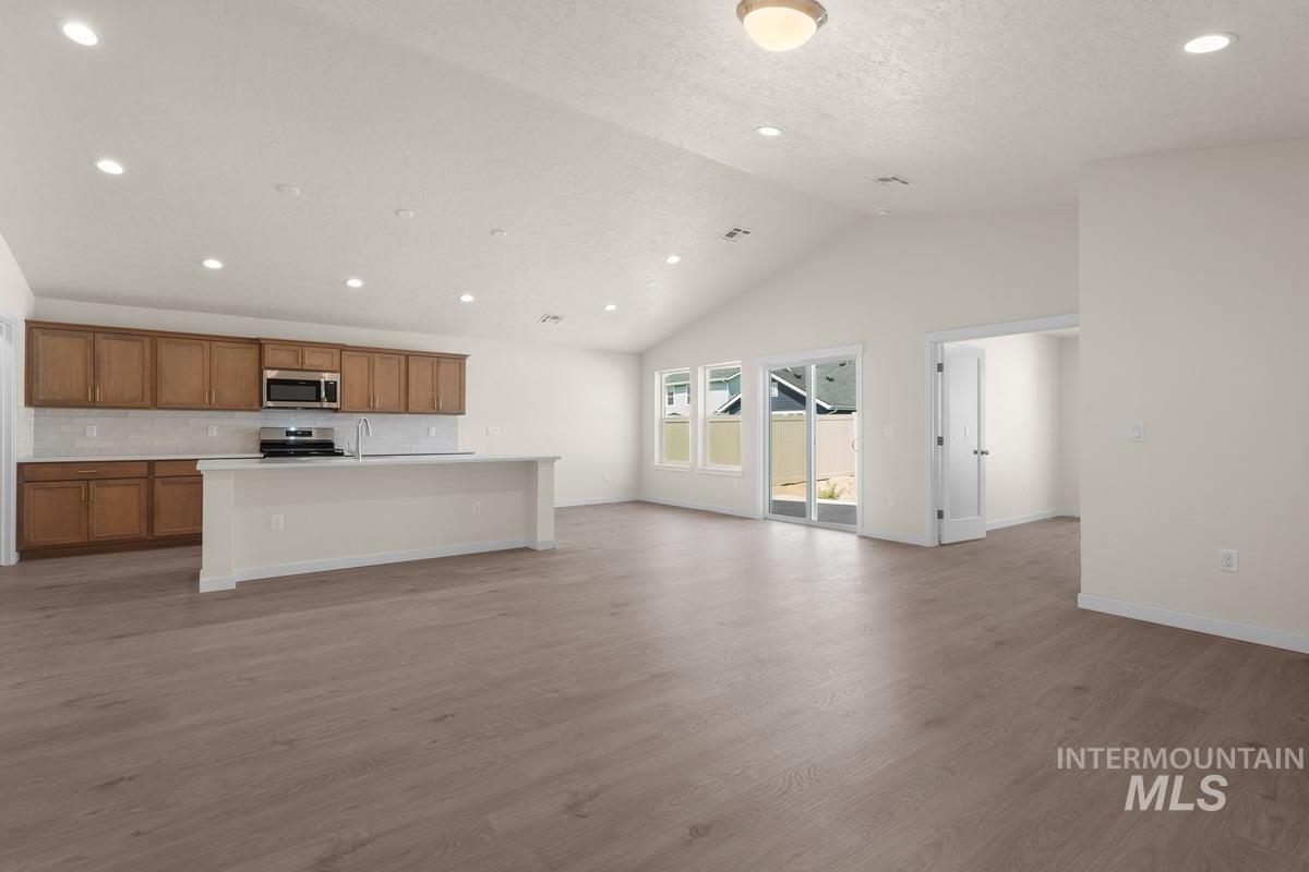 10436 Bellevue Ridge St Property Photo 3