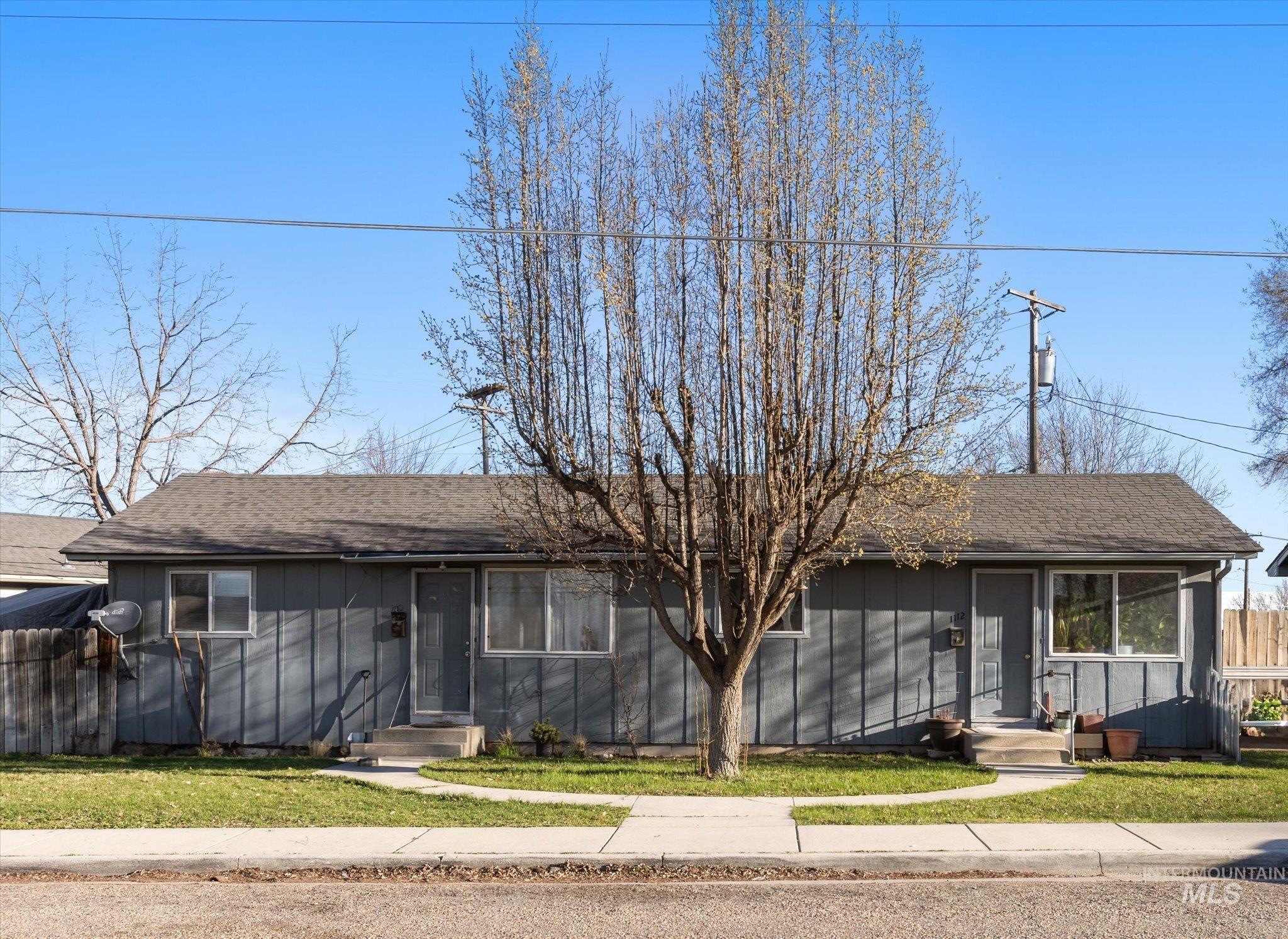 1110 Rosenlof Ave Property Photo 1