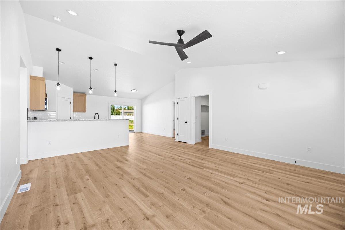2174 Austin Property Photo 11