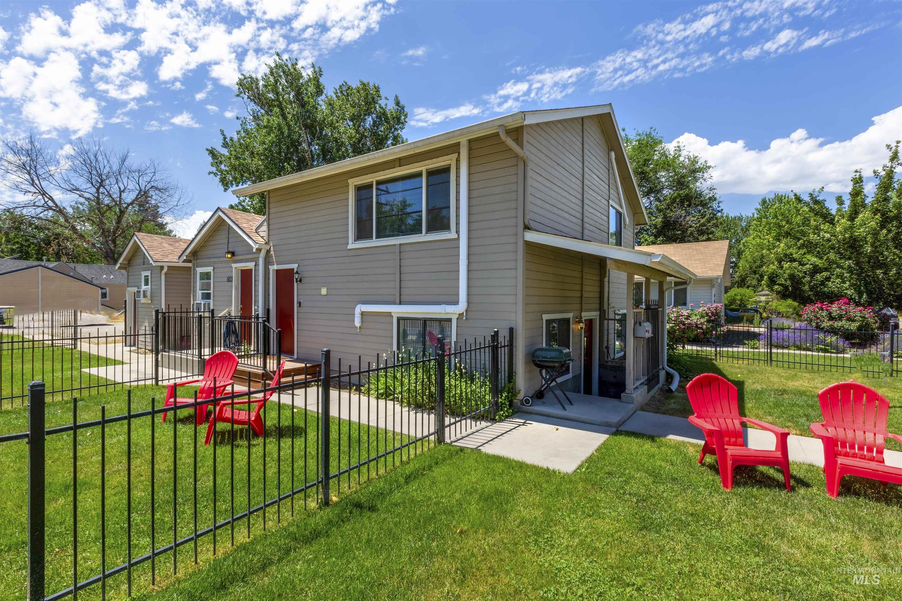 3801 W Grover St. #b Property Photo