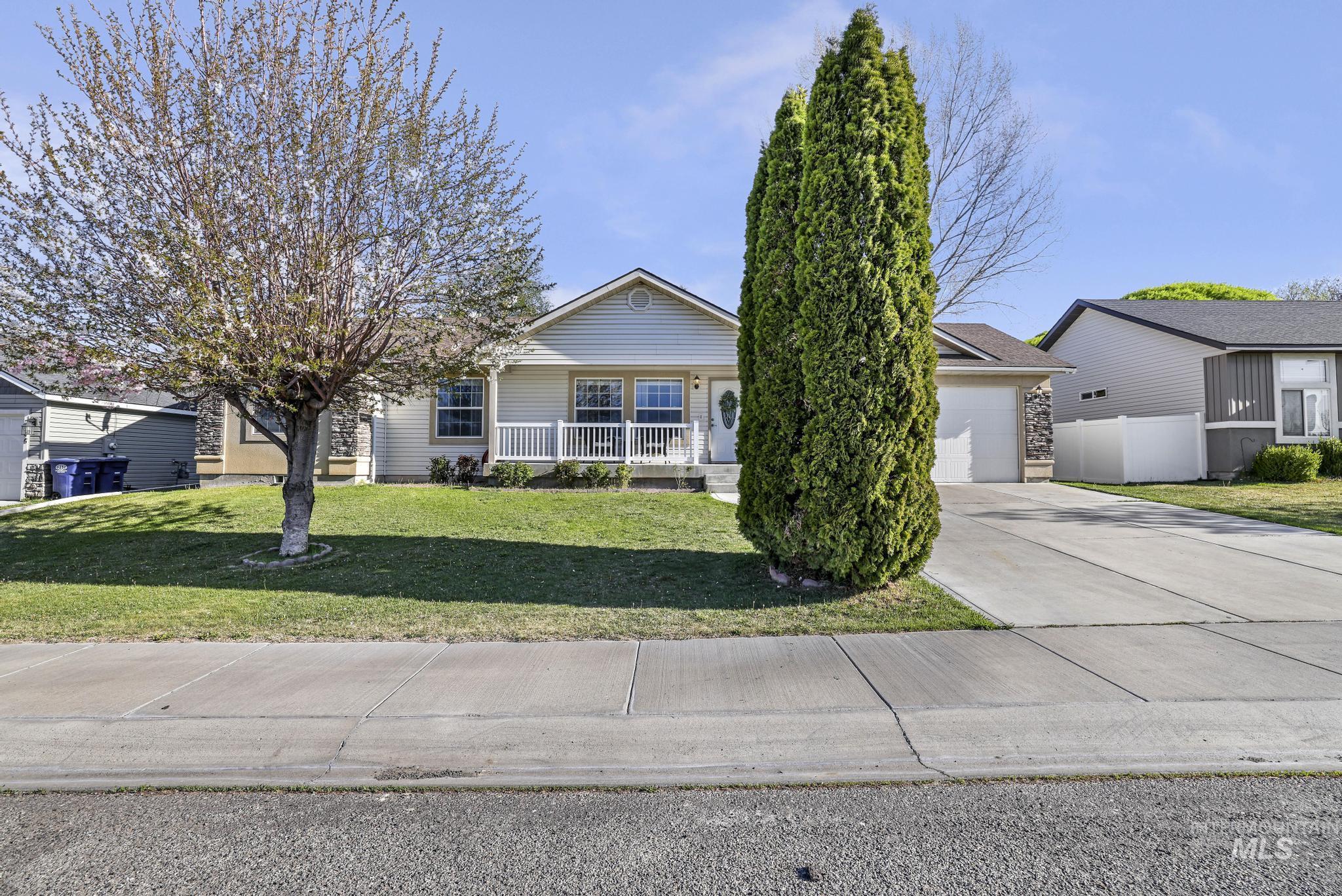 1012 Bobcat Drive Property Photo