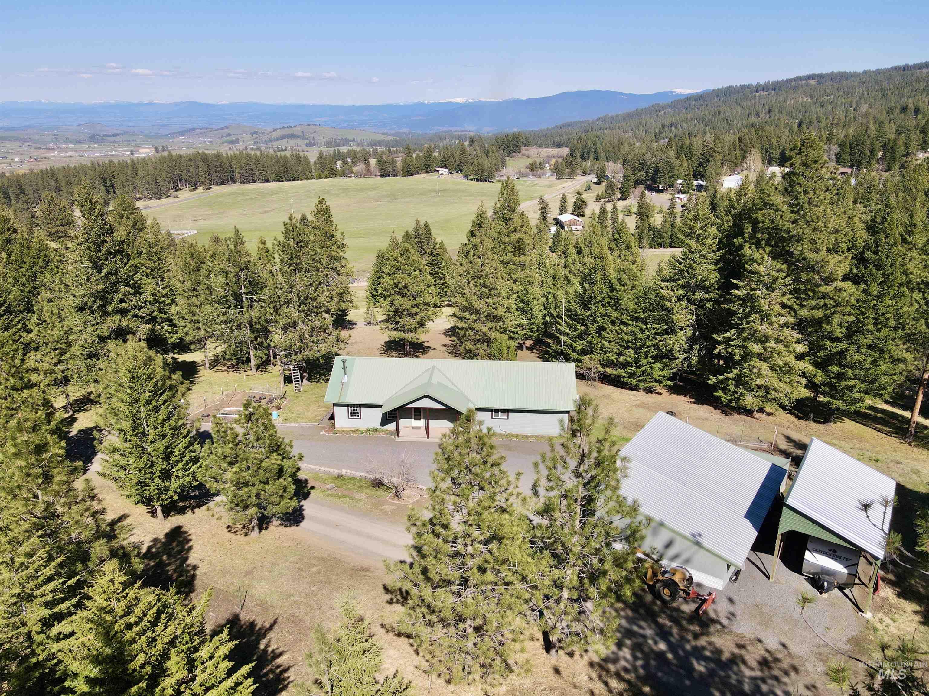 103 Sleepy Lane Property Photo