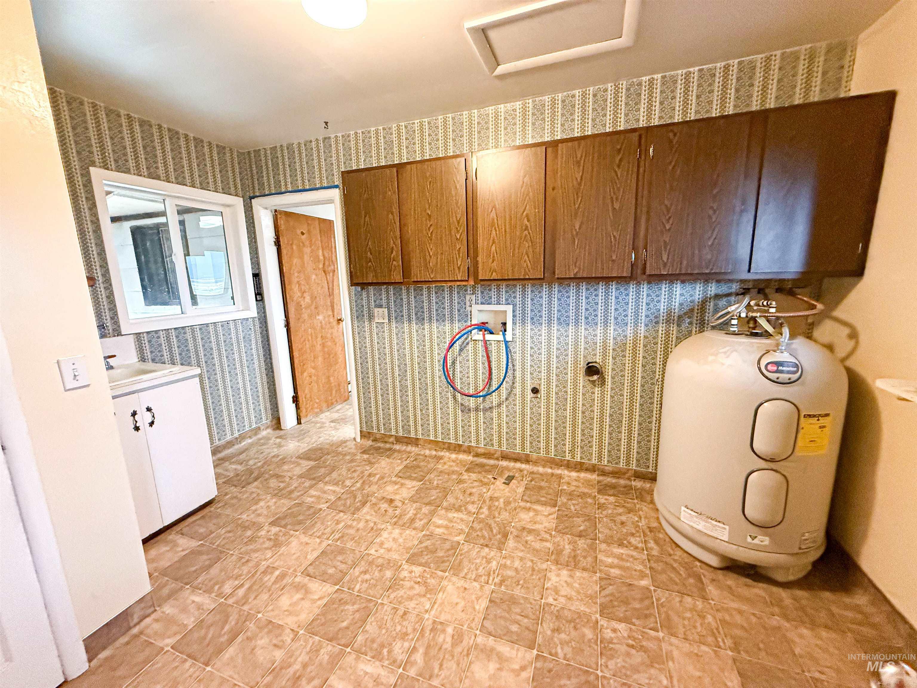 2252 E 1500 S Property Photo 13