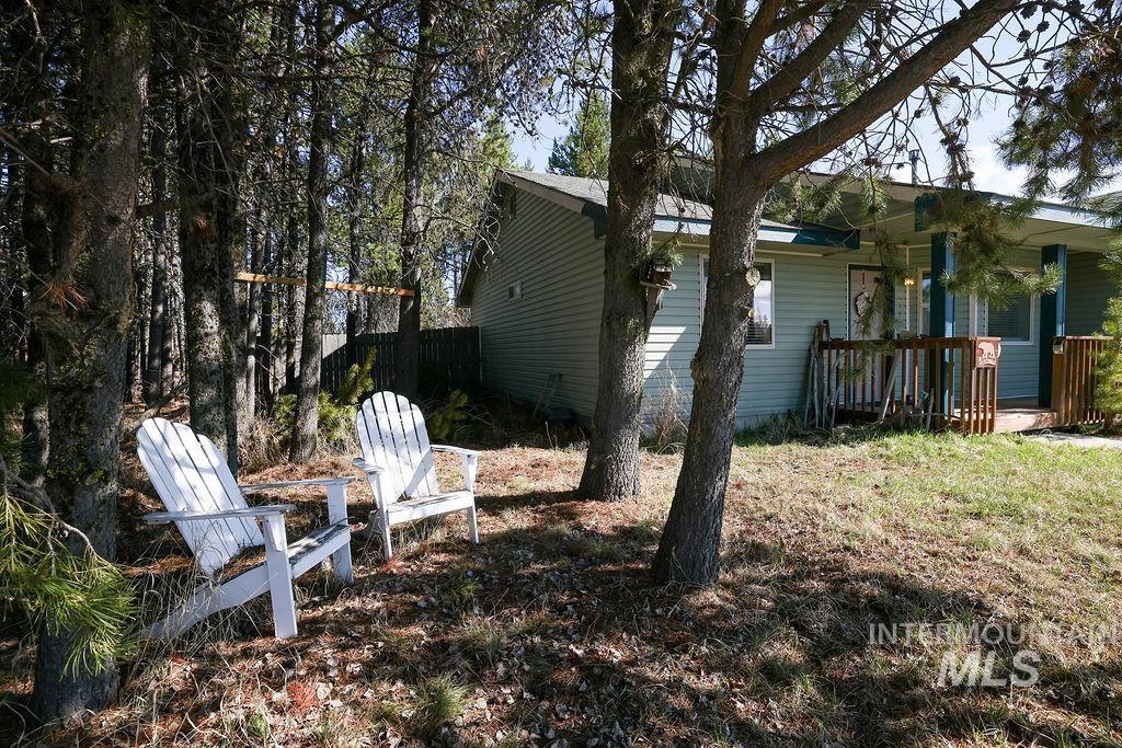 274 Eld Lane Property Photo 5