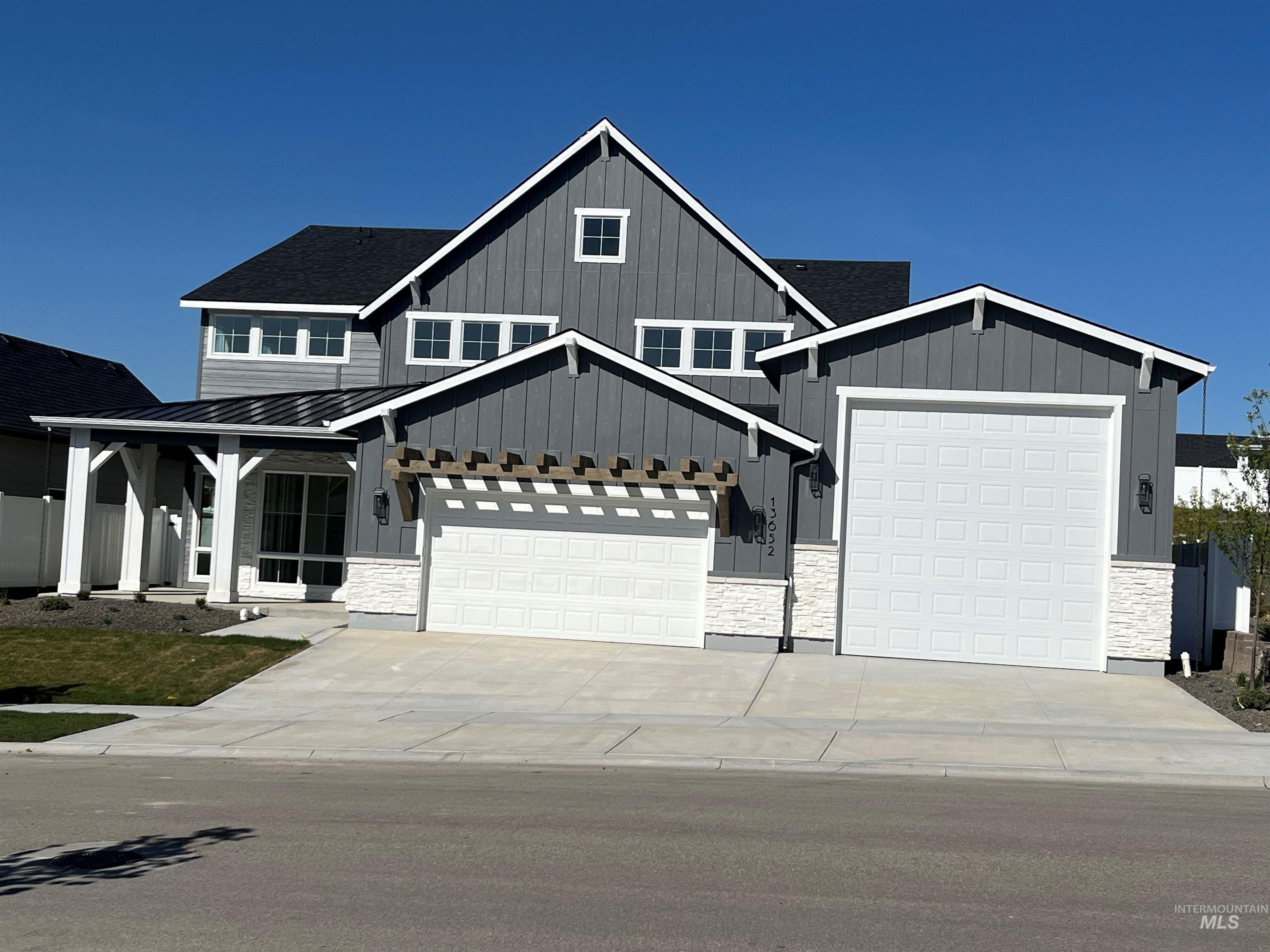 14143 N Hornbill Way Property Photo