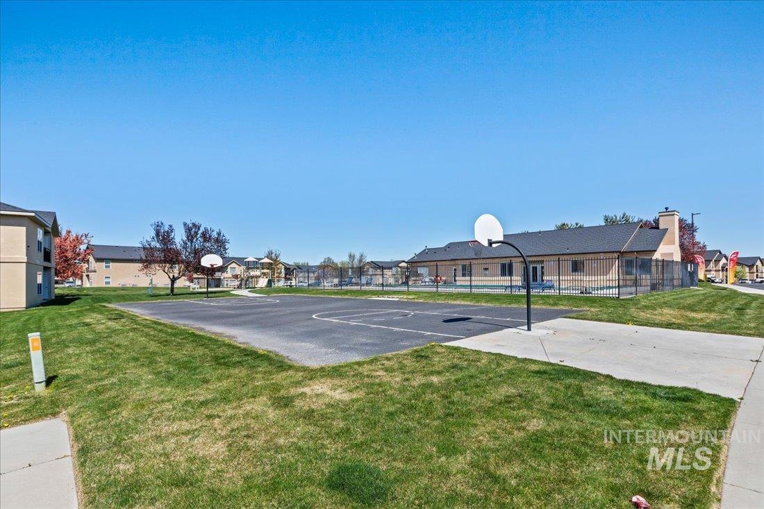 11063 W Brassy Cove Loop Property Photo 23
