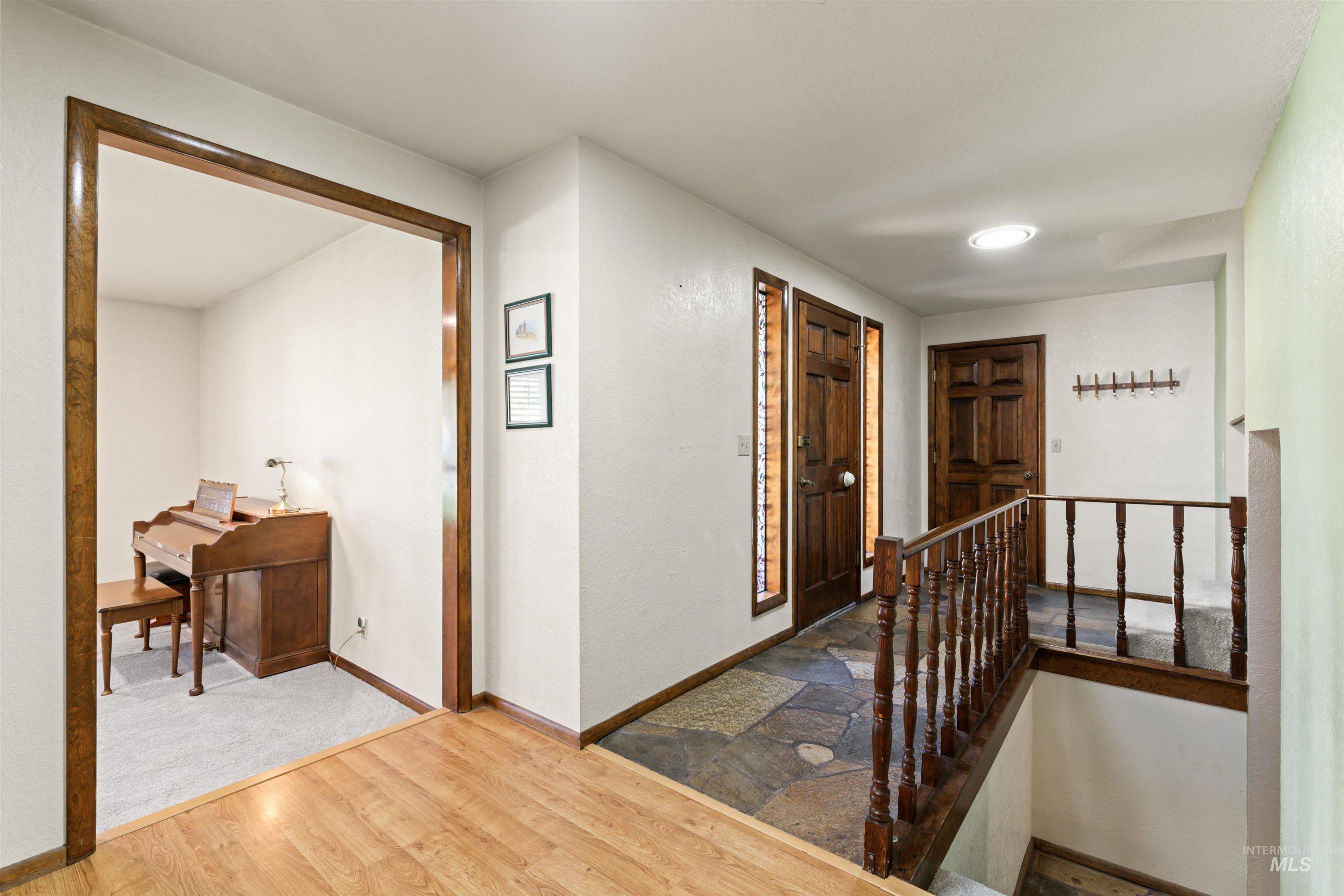 11185 W Hummingbird Drive Property Photo 7