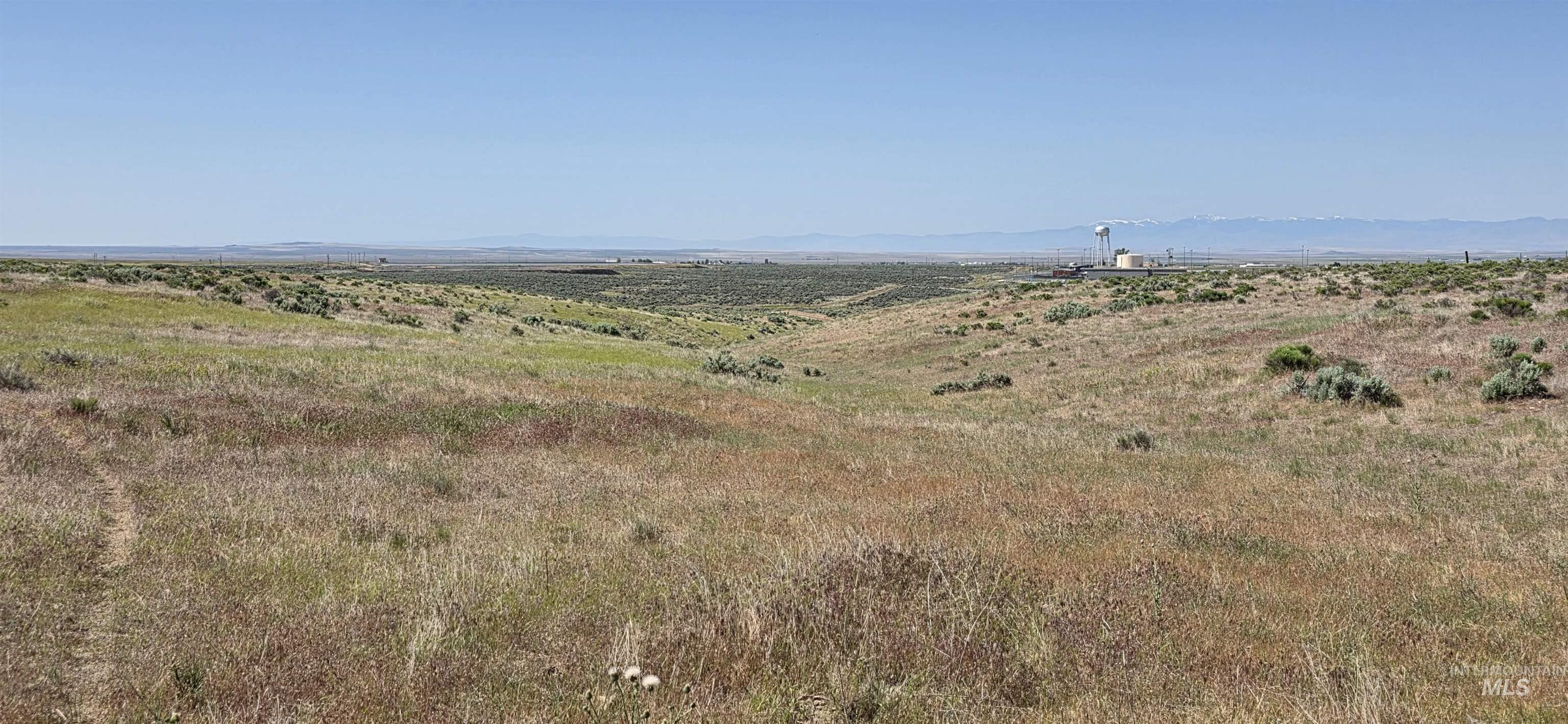 000 S Pleasant Valley Road Property Photo 23