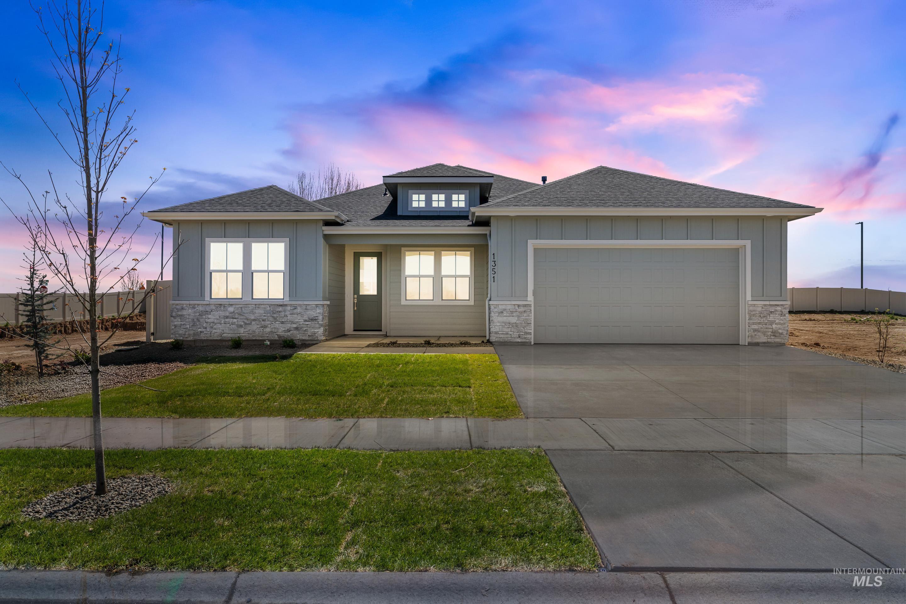 1351 E Andes Drive Property Photo