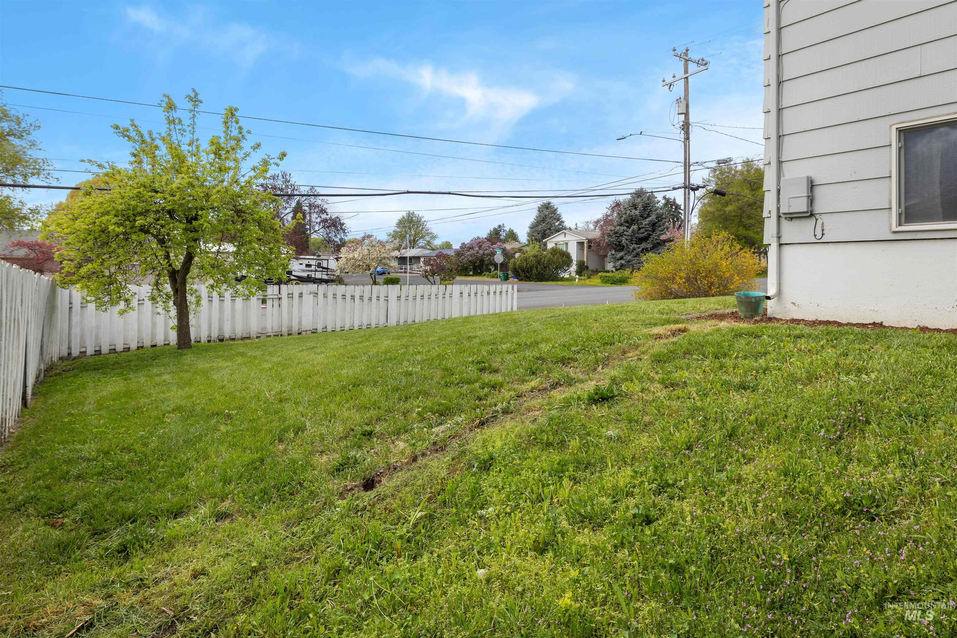3539 14th Street Property Photo 23