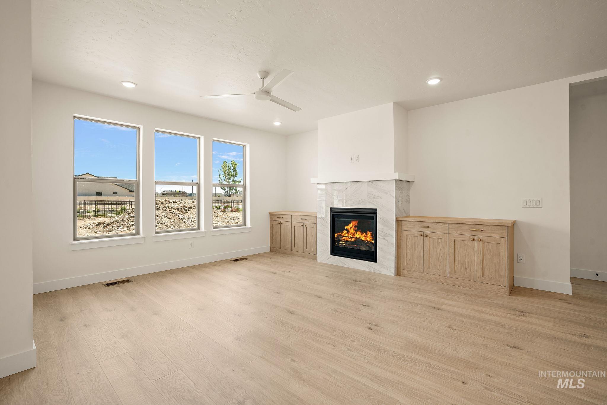 1724 Black Elm Property Photo 33