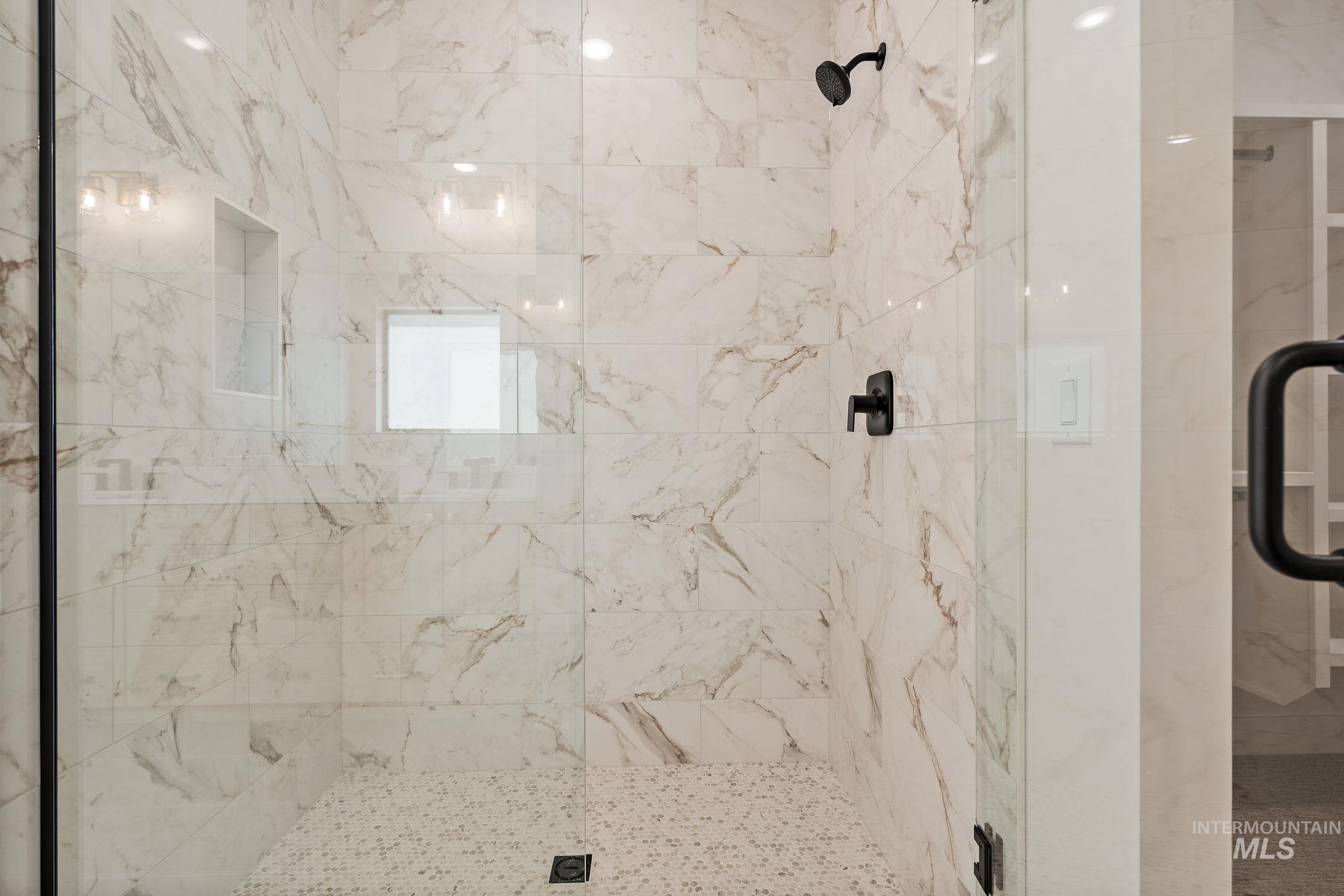 1724 Black Elm Property Photo 40