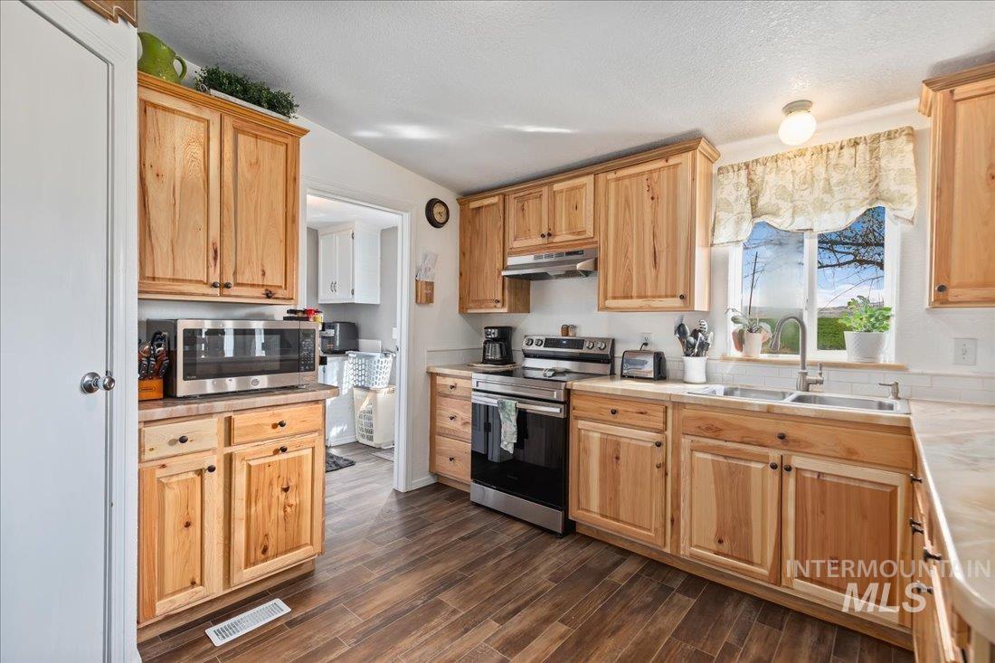 6900 Keith Ln. Property Photo 14