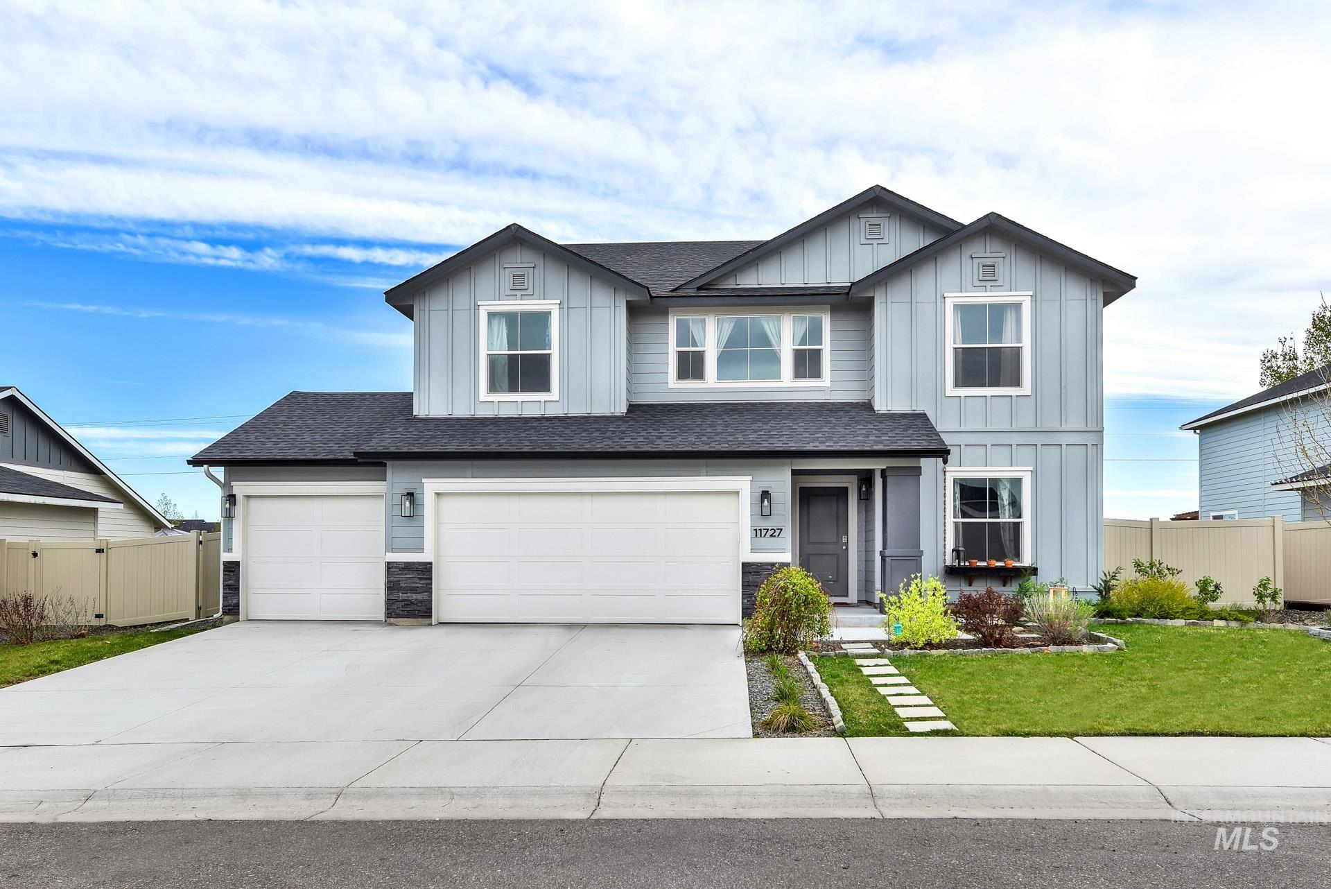 11727 W Red Clover St. Property Photo