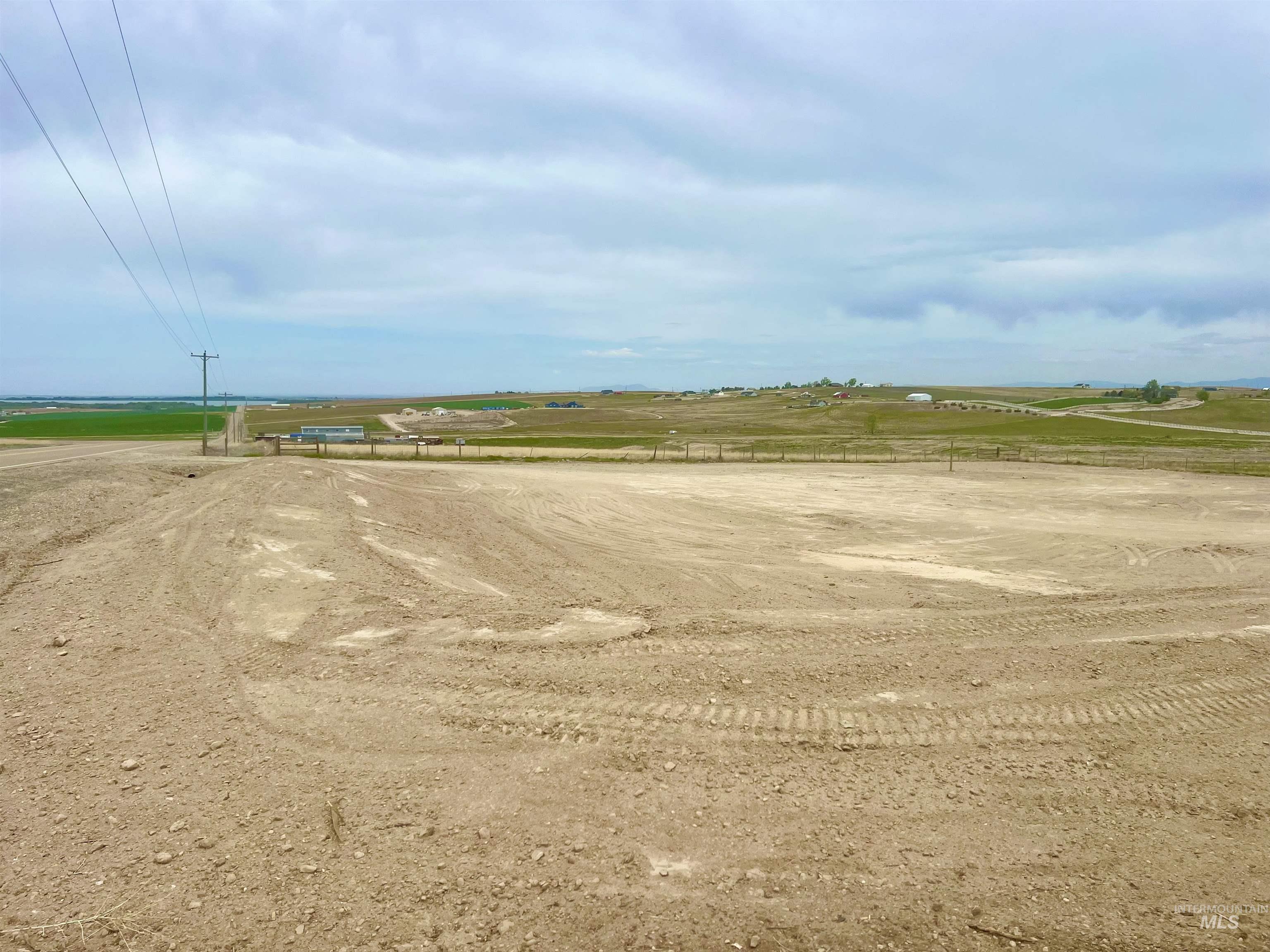 9002 Deer Flat Property Photo 14