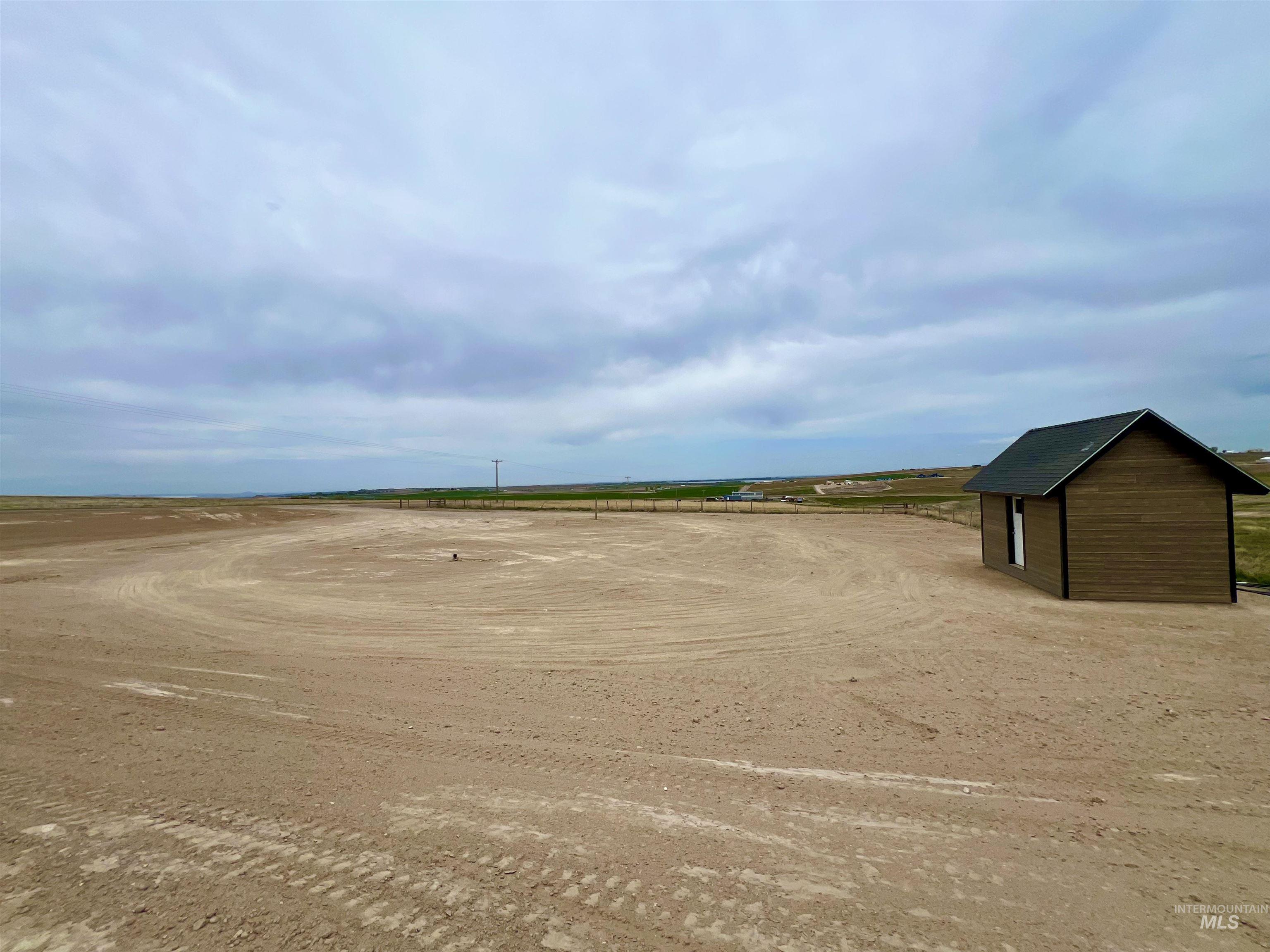 9002 Deer Flat Property Photo 24