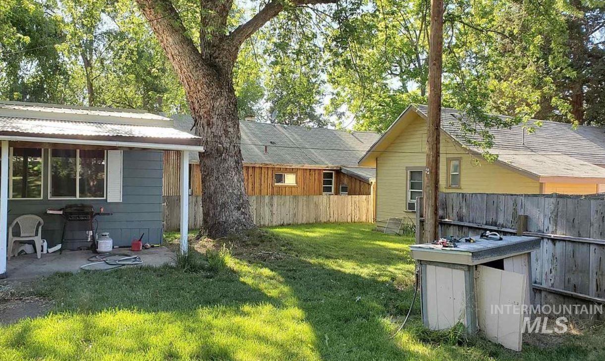 1648 & 1654 1st Ave S Property Photo