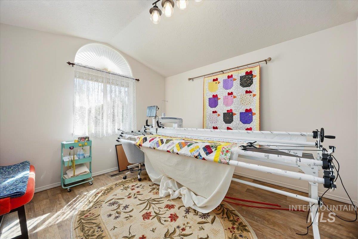 1333 Clearwater Way Property Photo 17