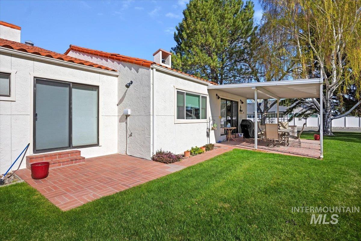 139 Los Lagos Property Photo 32