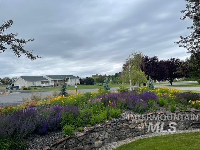 2554 E 3708 N Property Photo 7