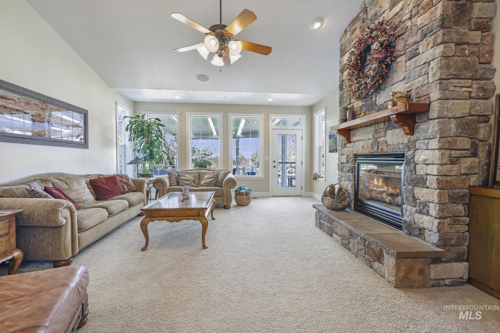 2554 E 3708 N Property Photo 11