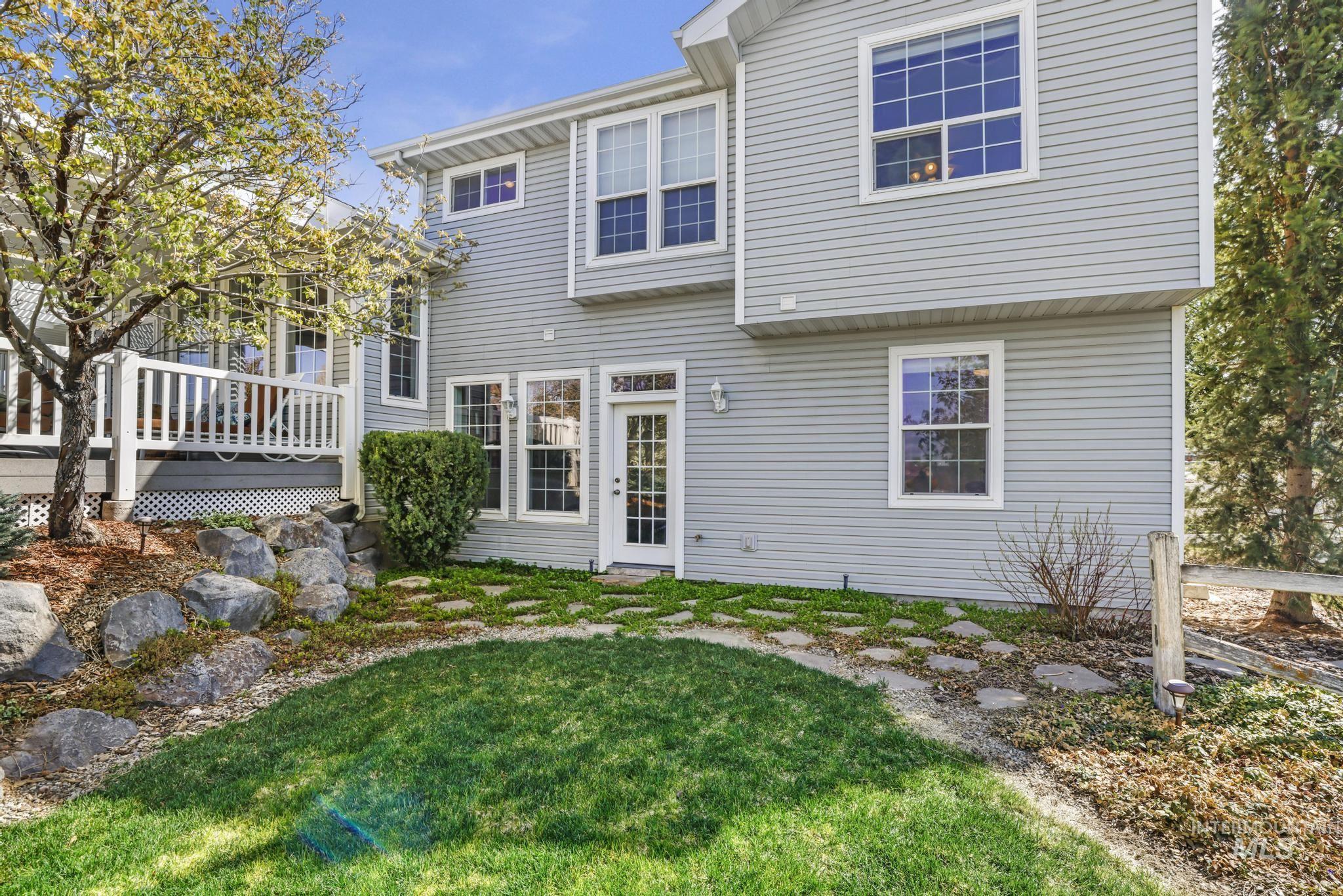 2554 E 3708 N Property Photo 43