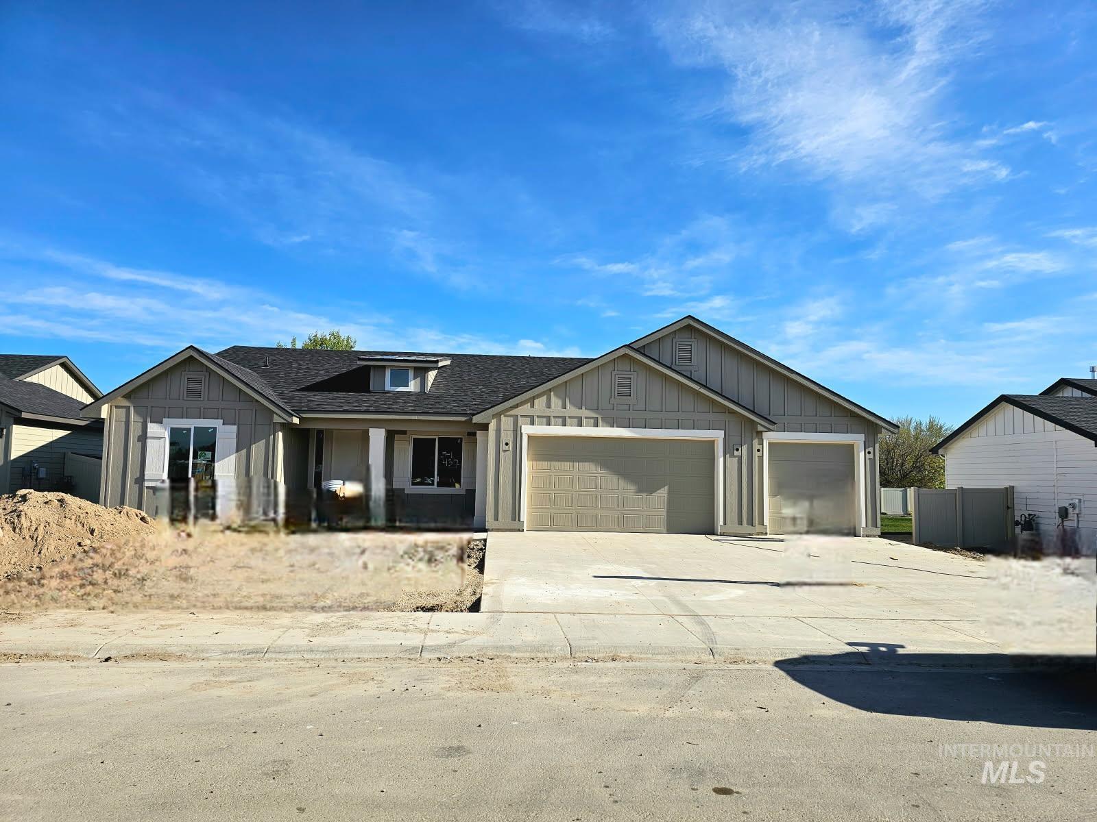 435 October Sky Street Property Photo 2