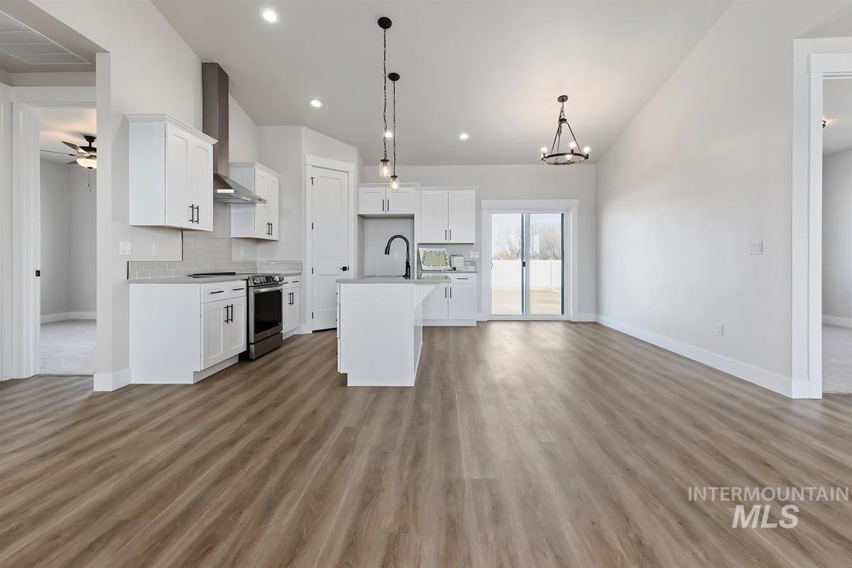 435 October Sky Street Property Photo 10