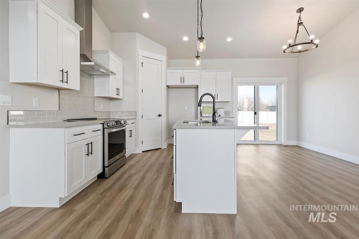 435 October Sky Street Property Photo 11