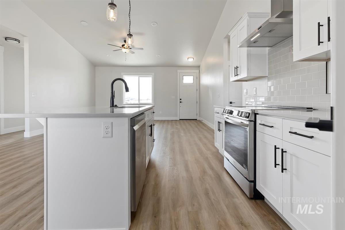 435 October Sky Street Property Photo 18