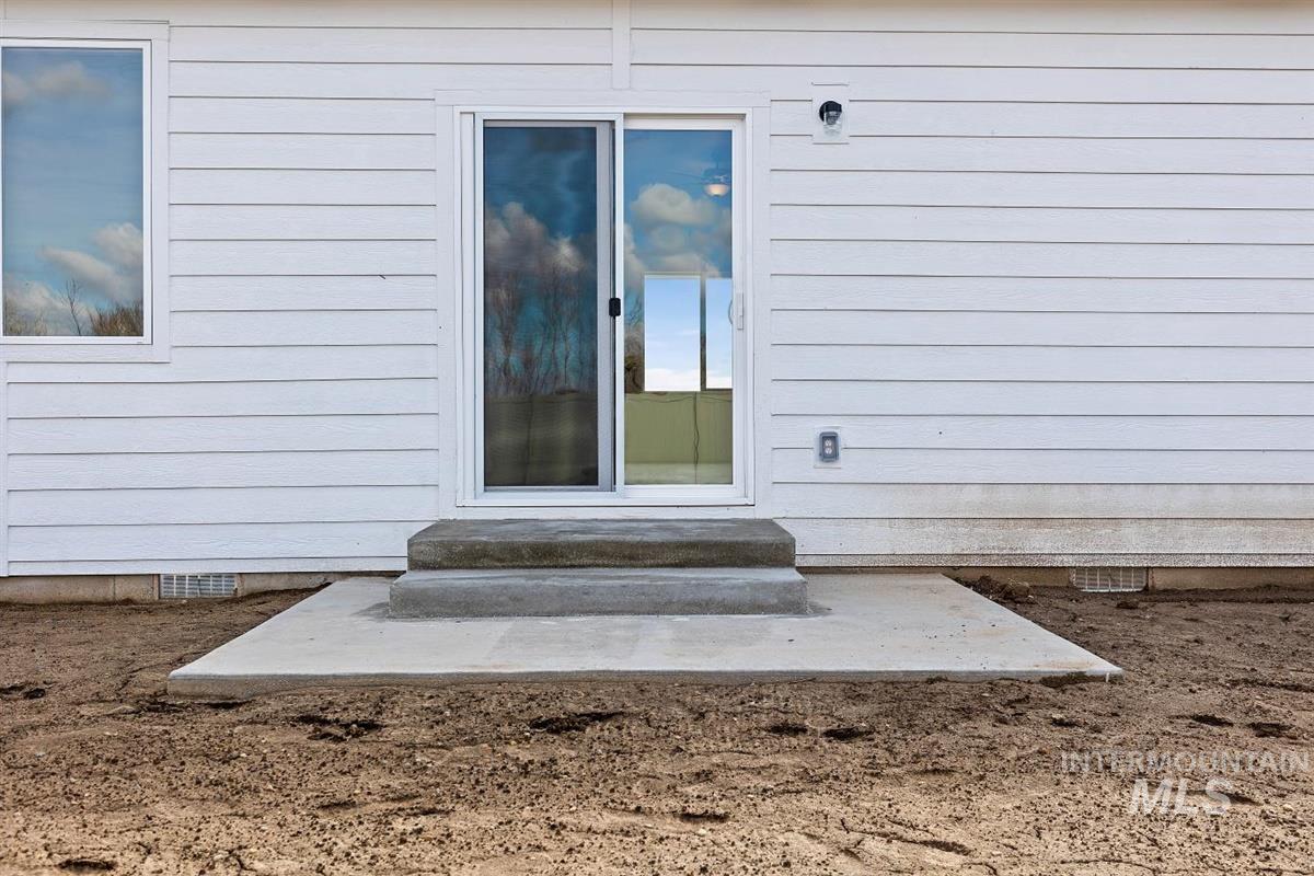 435 October Sky Street Property Photo 43