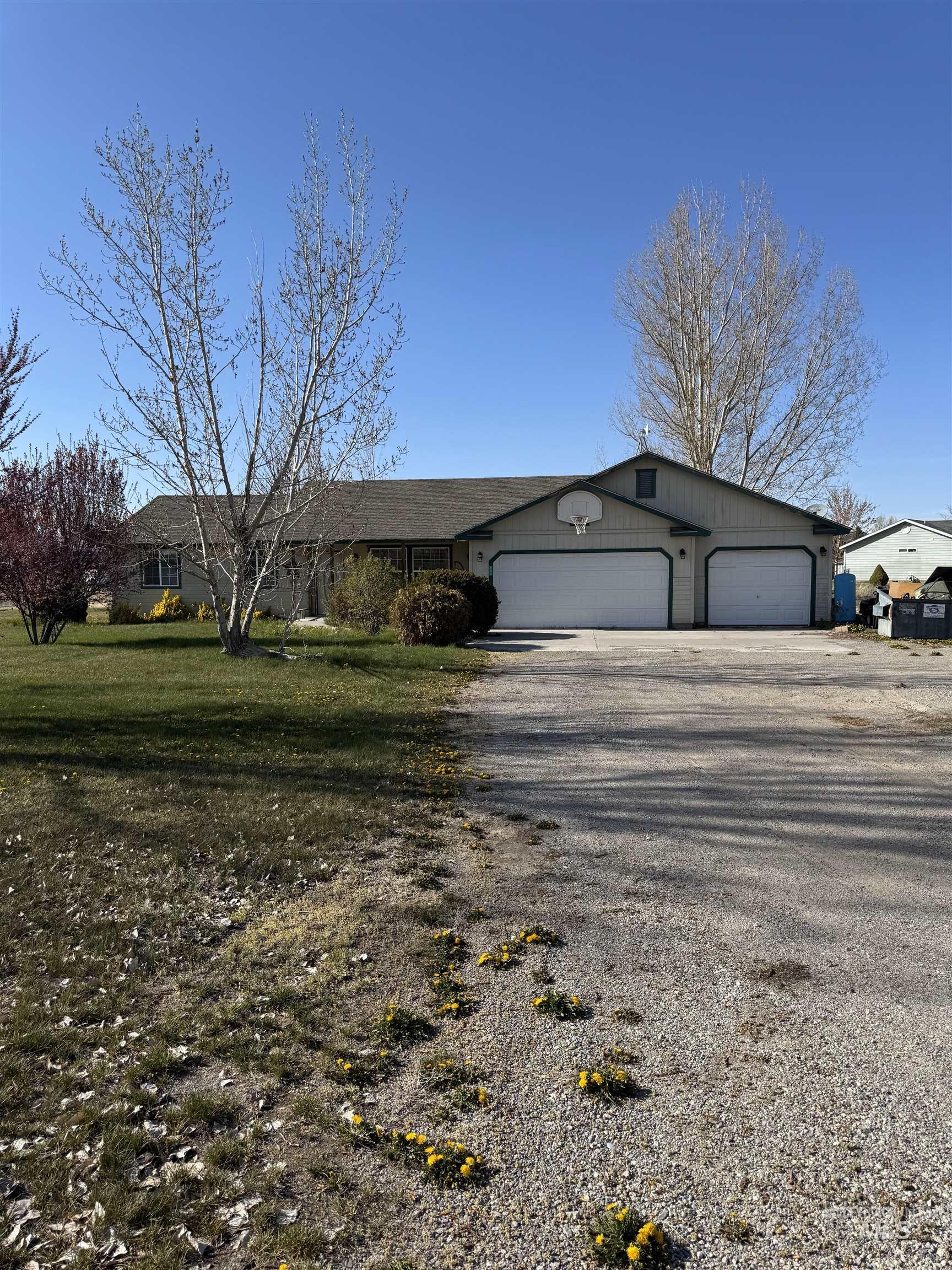 541 Smokey Mountain Dr Property Photo