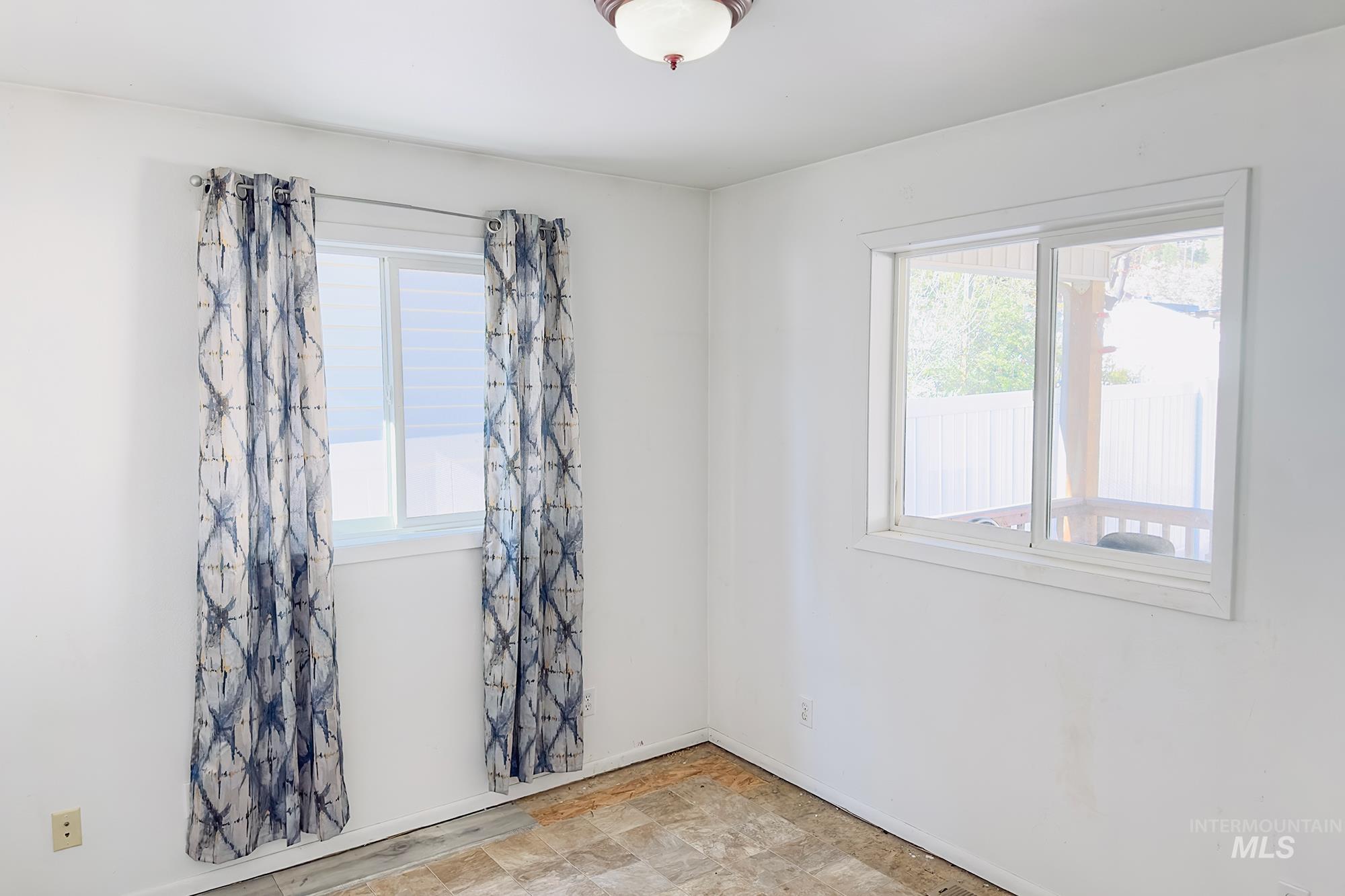 200 N G St Property Photo 19