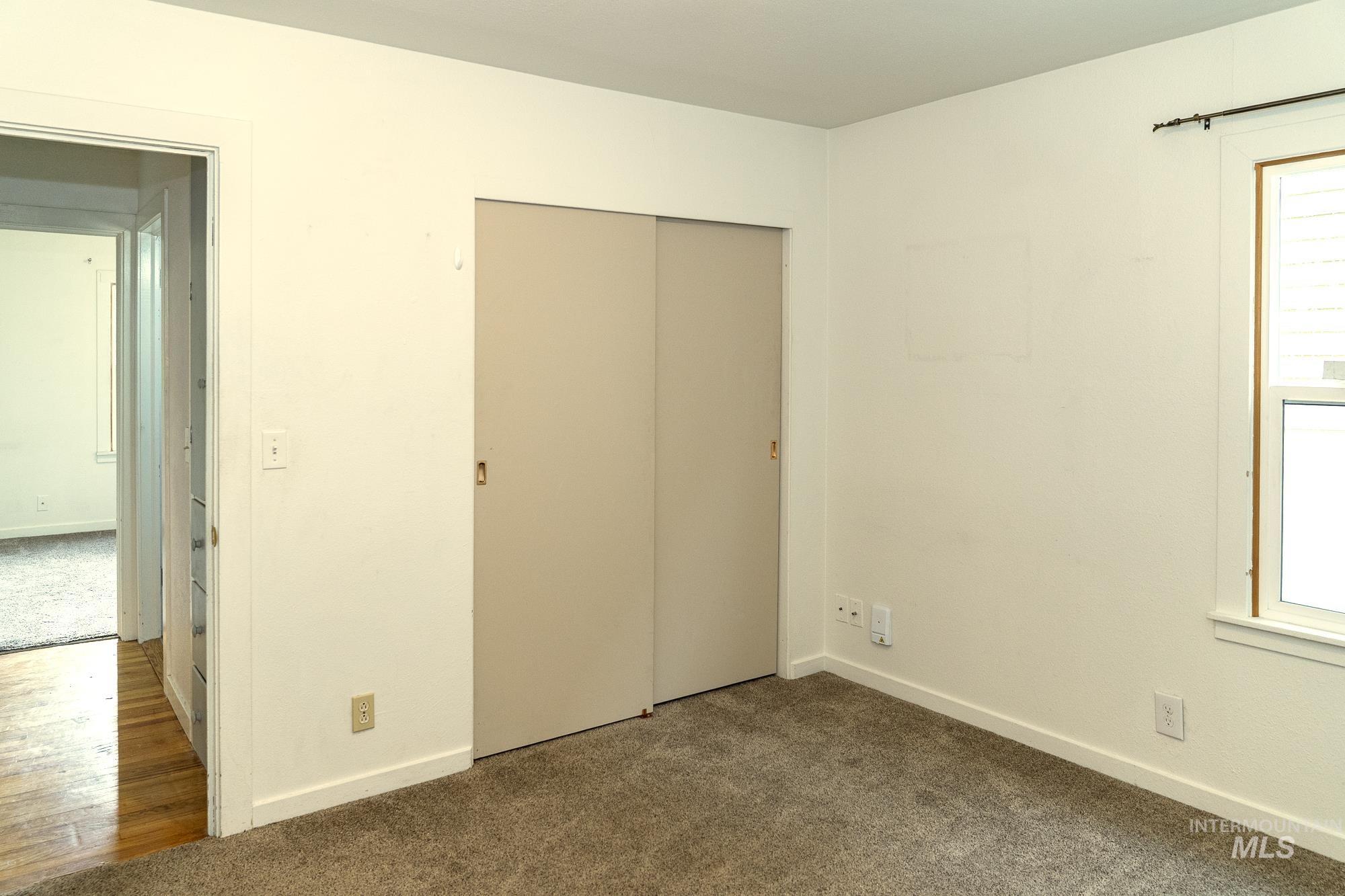 200 N G St Property Photo 21