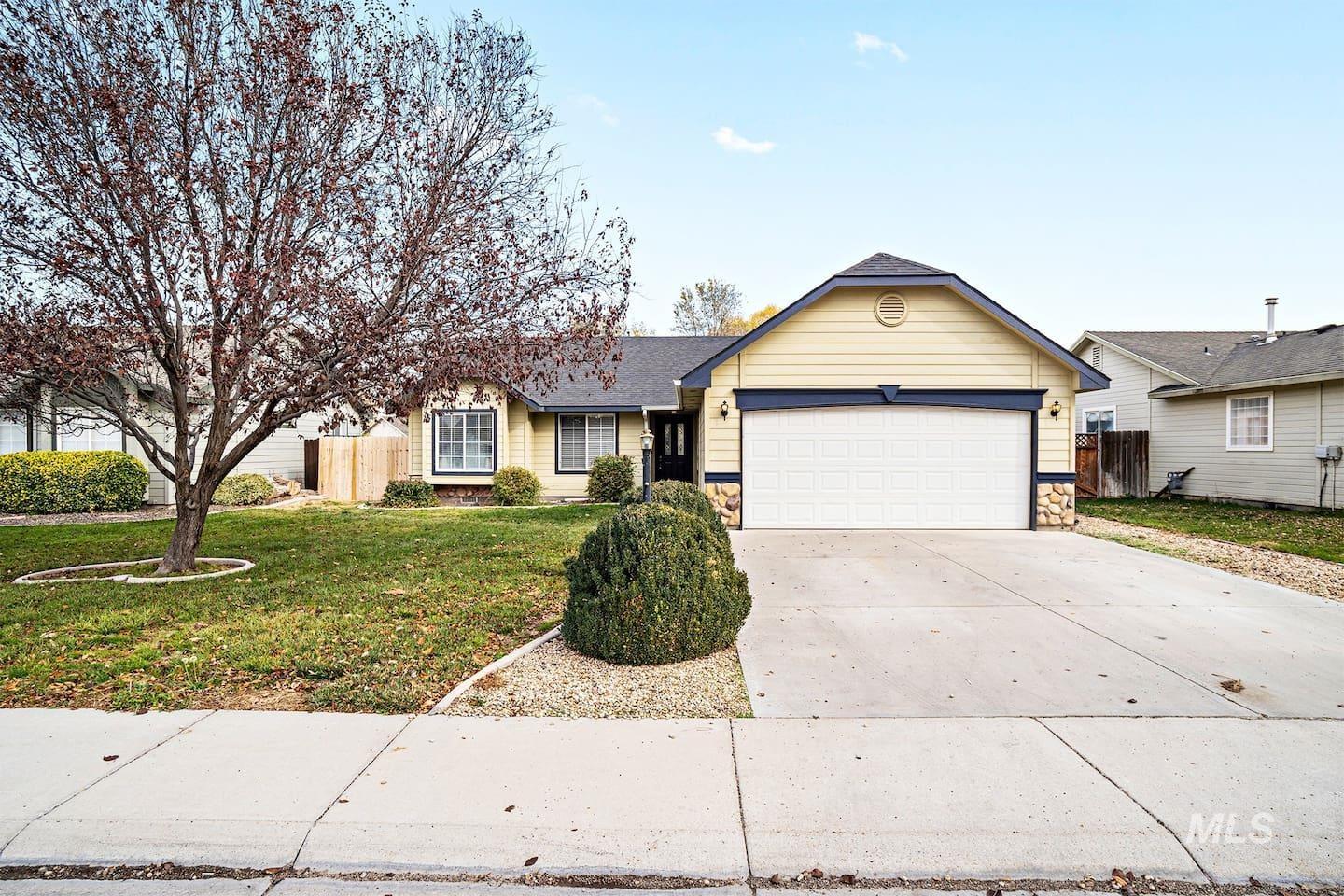 520 Arrowhead Dr Property Photo 1
