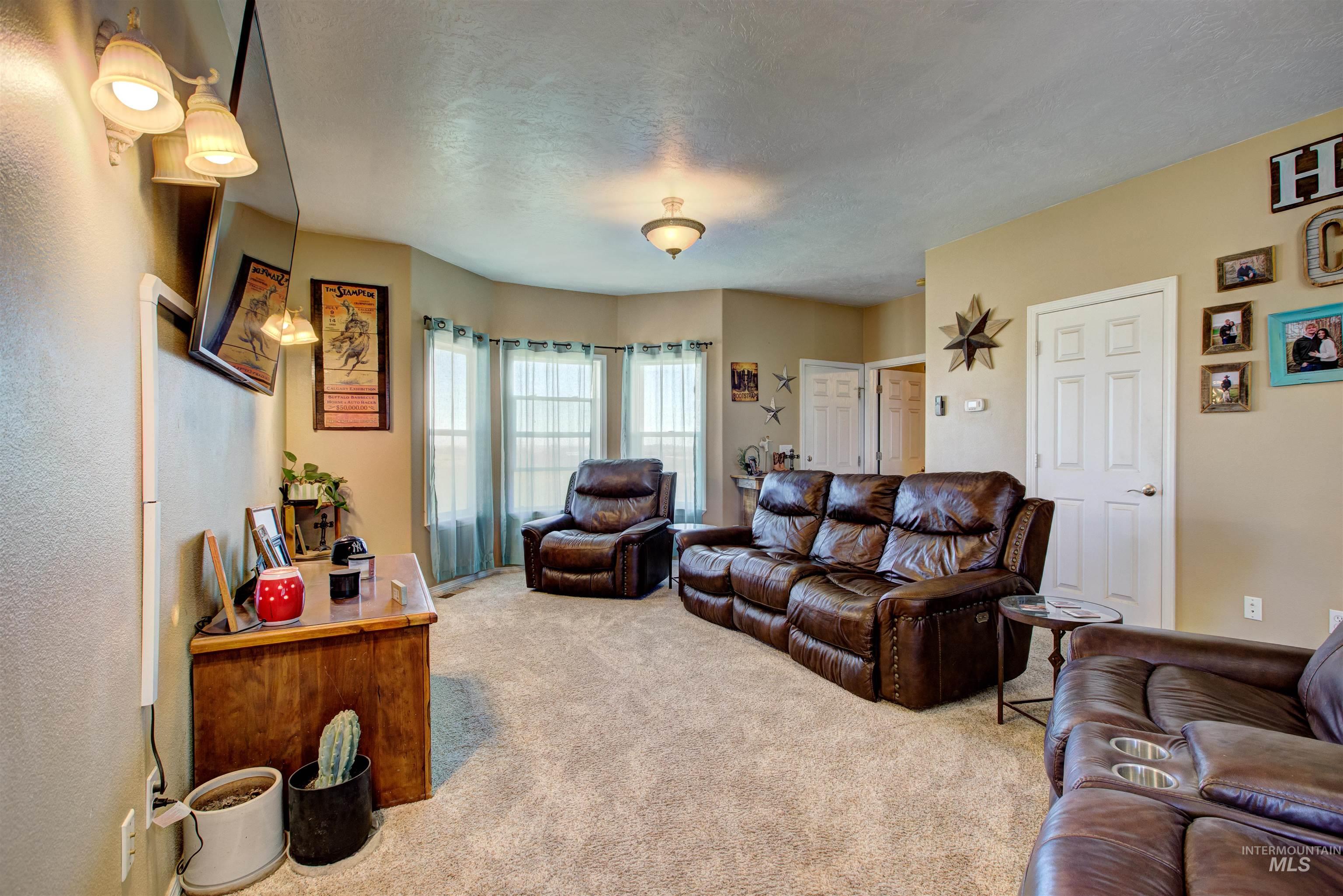 28284 Tudie Lane Property Photo 6